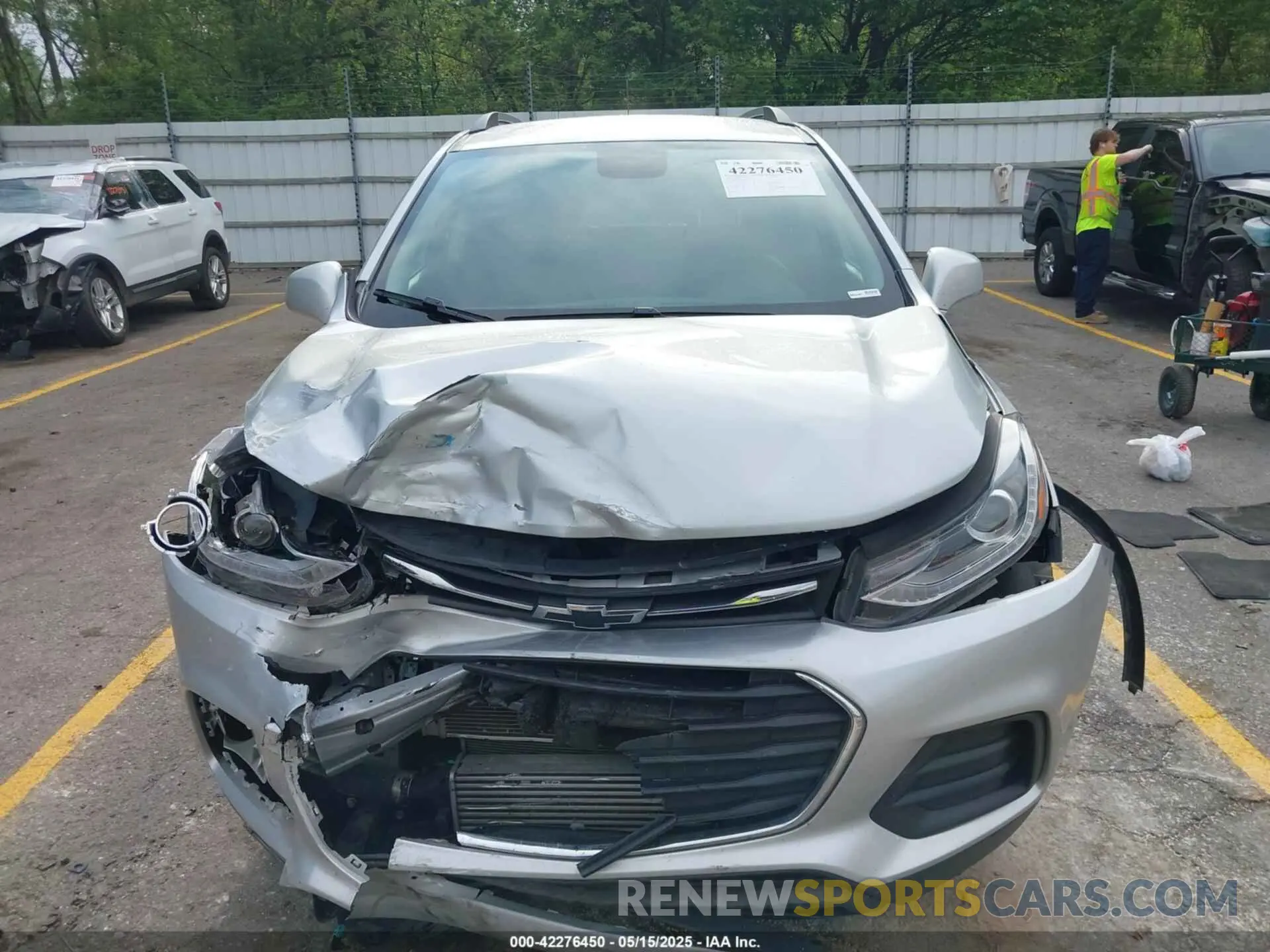 12 Photograph of a damaged car 3GNCJPSB3LL107513 CHEVROLET TRAX 2020
