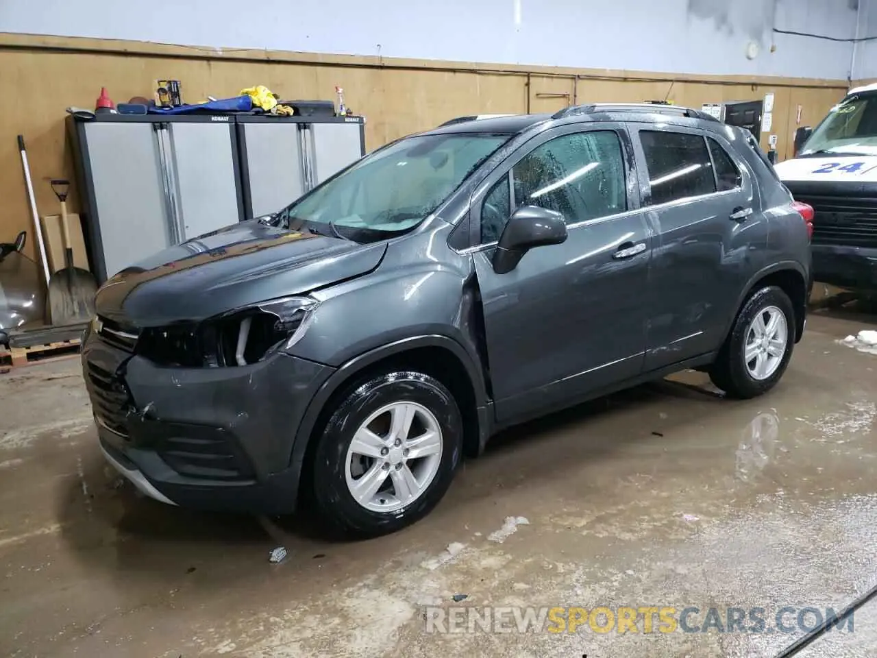 1 Photograph of a damaged car 3GNCJPSB3LL252695 CHEVROLET TRAX 2020