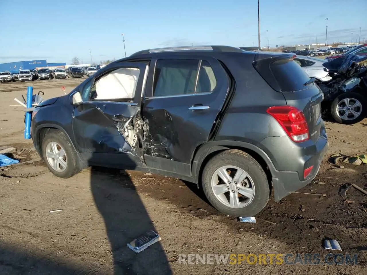 2 Photograph of a damaged car 3GNCJPSB5LL155059 CHEVROLET TRAX 2020