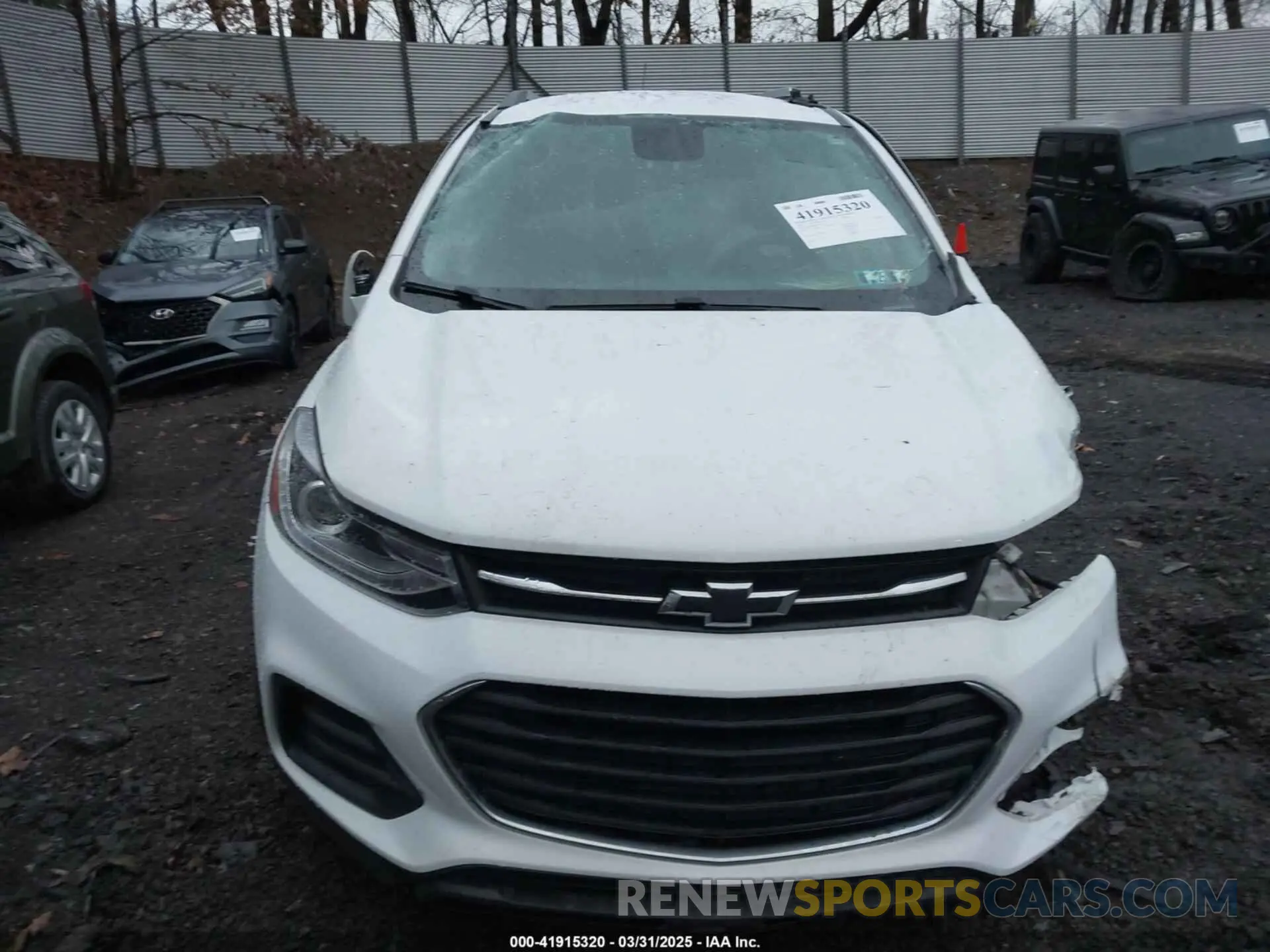 13 Photograph of a damaged car 3GNCJPSB6LL185803 CHEVROLET TRAX 2020