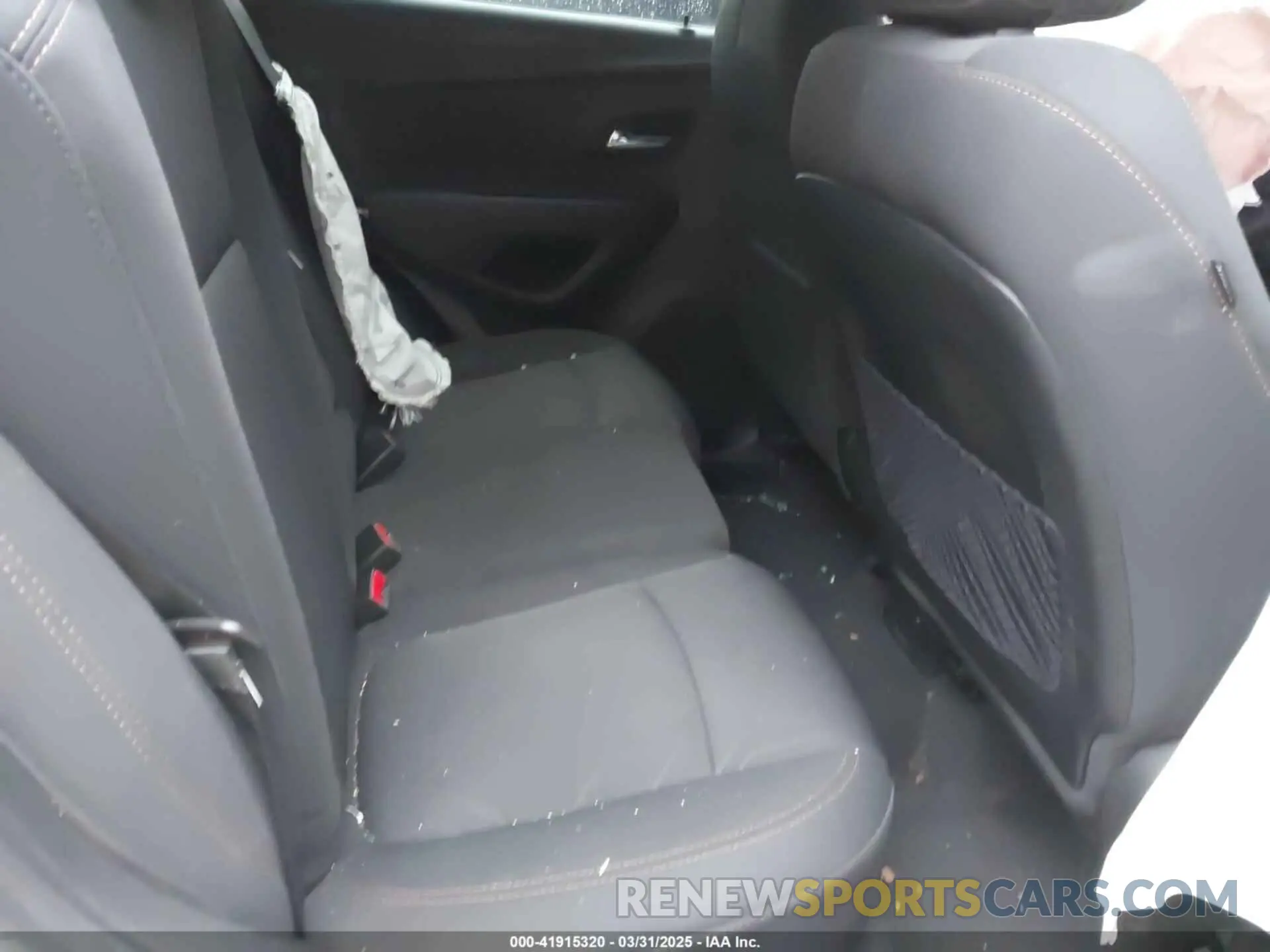 8 Photograph of a damaged car 3GNCJPSB6LL185803 CHEVROLET TRAX 2020