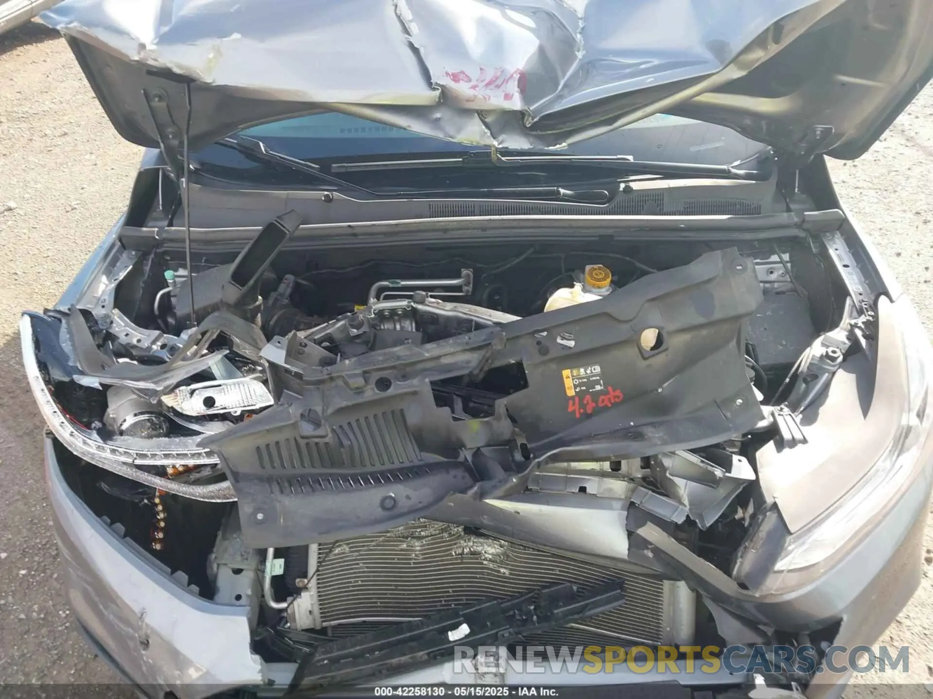 10 Photograph of a damaged car 3GNCJPSB7LL323025 CHEVROLET TRAX 2020