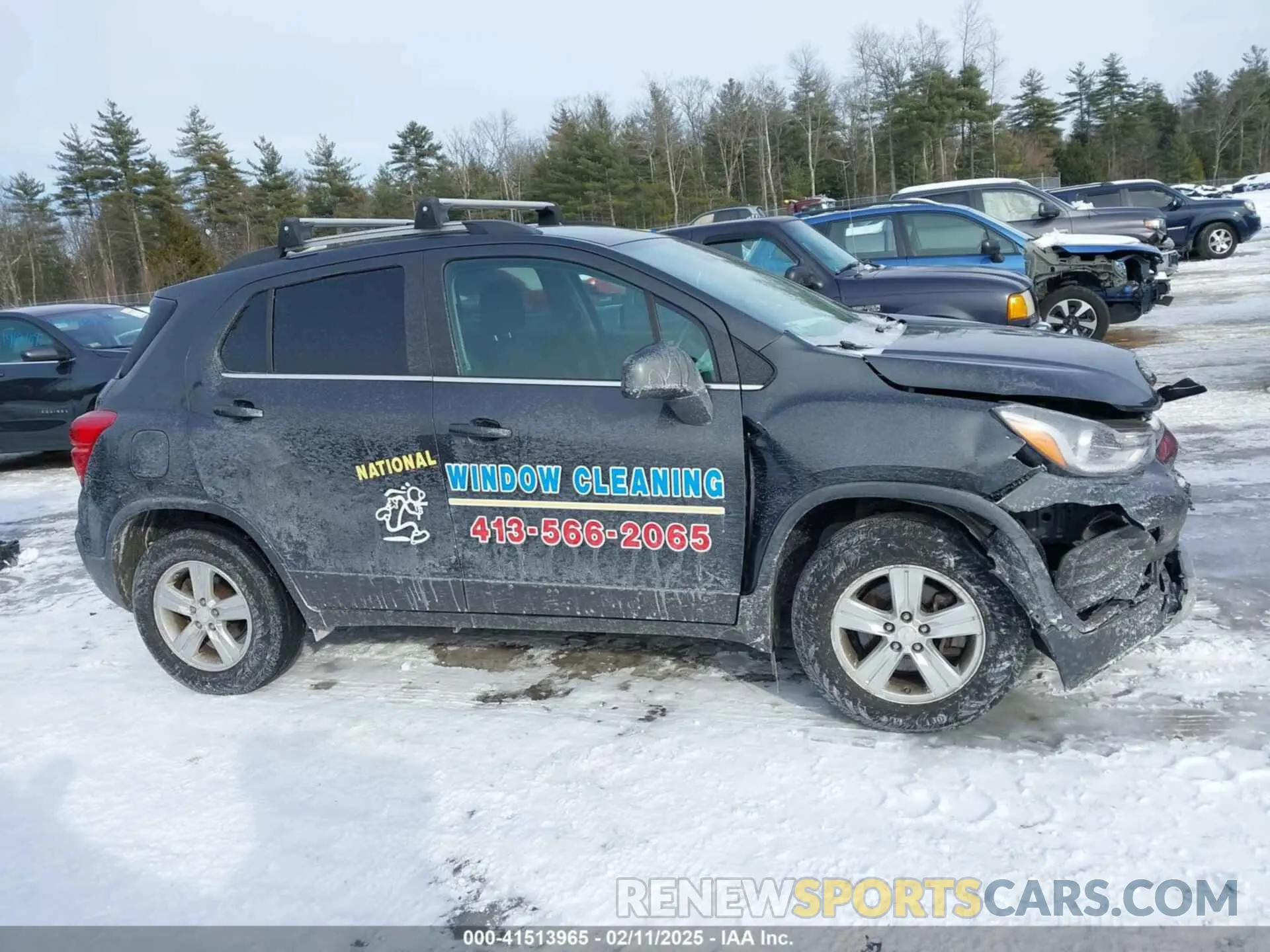 13 Photograph of a damaged car 3GNCJPSB8LL215397 CHEVROLET TRAX 2020