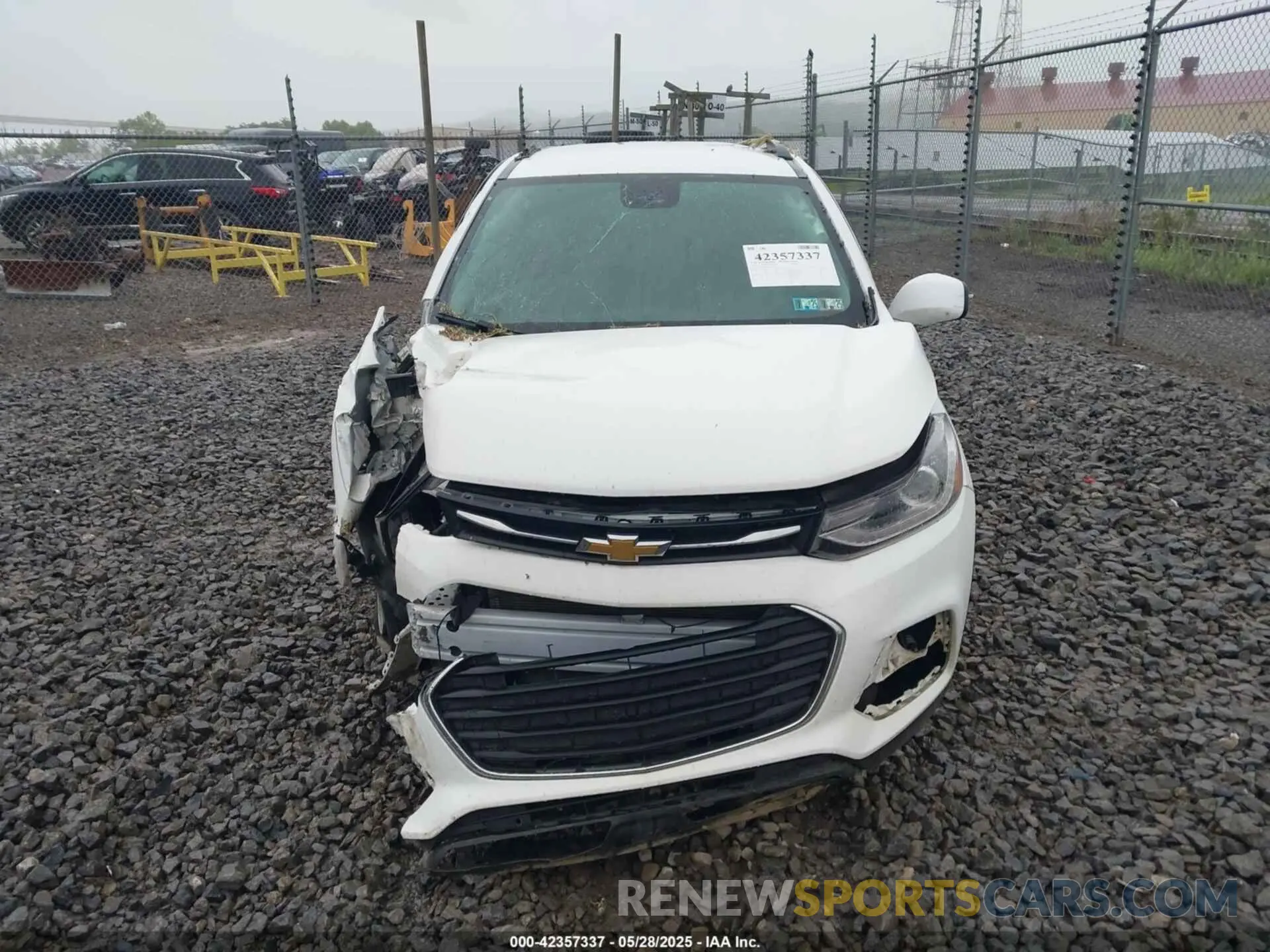 12 Photograph of a damaged car 3GNCJPSB9LL155372 CHEVROLET TRAX 2020
