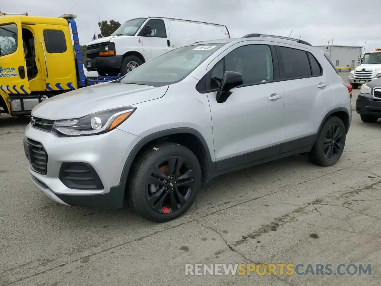 1 Photograph of a damaged car 3GNCJPSB9LL198867 CHEVROLET TRAX 2020