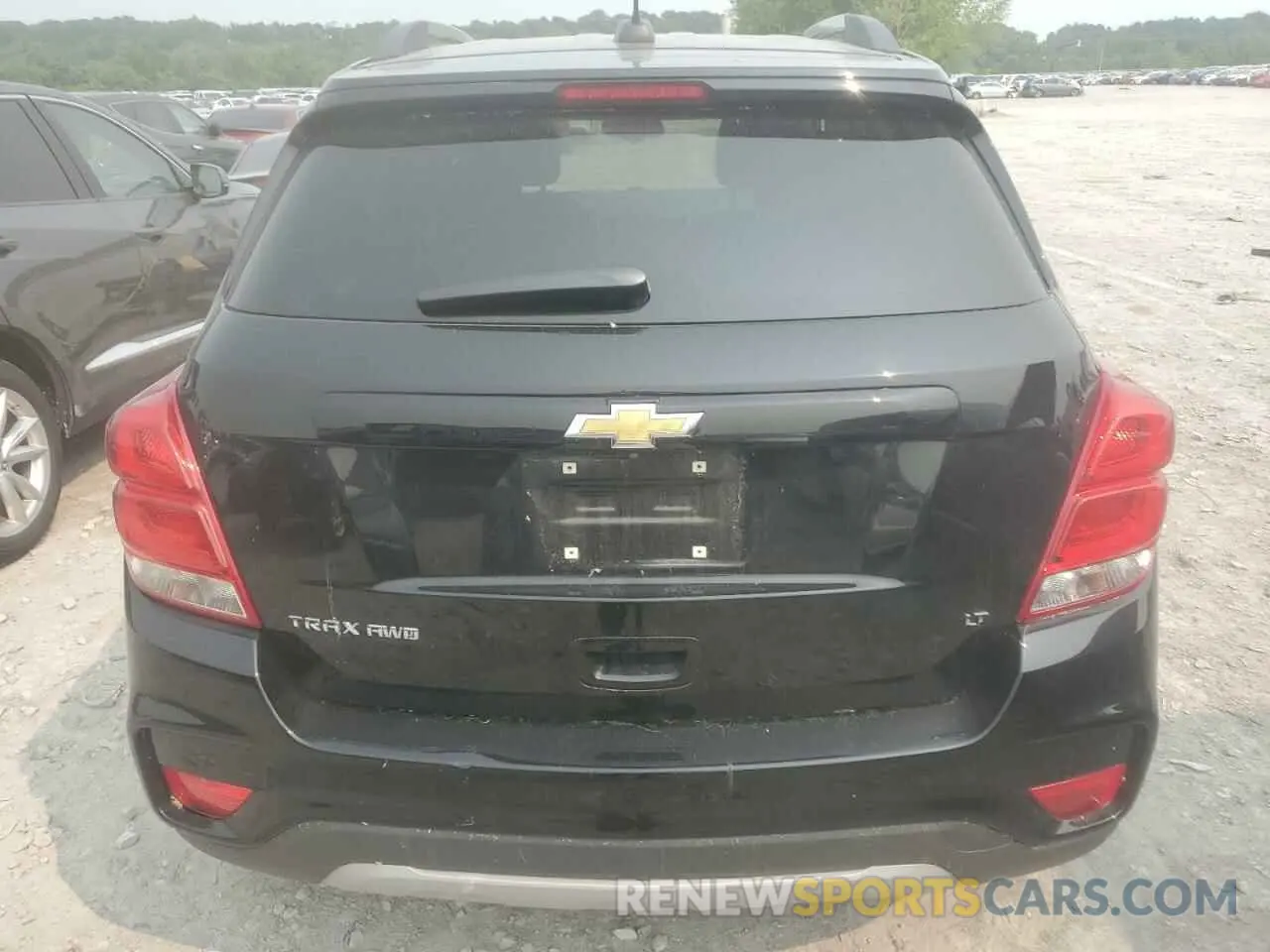 6 Photograph of a damaged car 3GNCJPSB9LL331109 CHEVROLET TRAX 2020