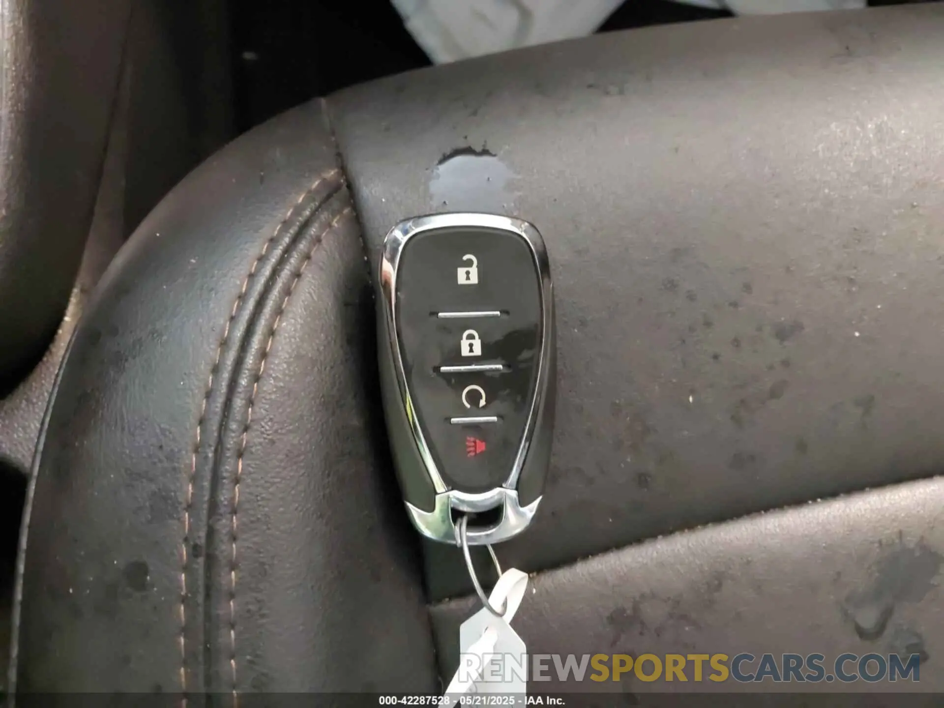 11 Photograph of a damaged car 3GNCJRSB2LL111354 CHEVROLET TRAX 2020
