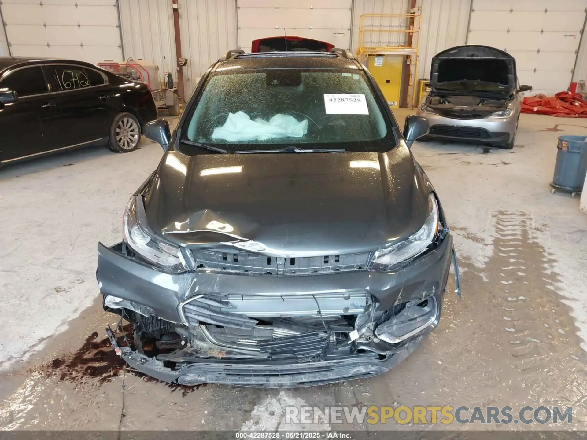 12 Photograph of a damaged car 3GNCJRSB2LL111354 CHEVROLET TRAX 2020