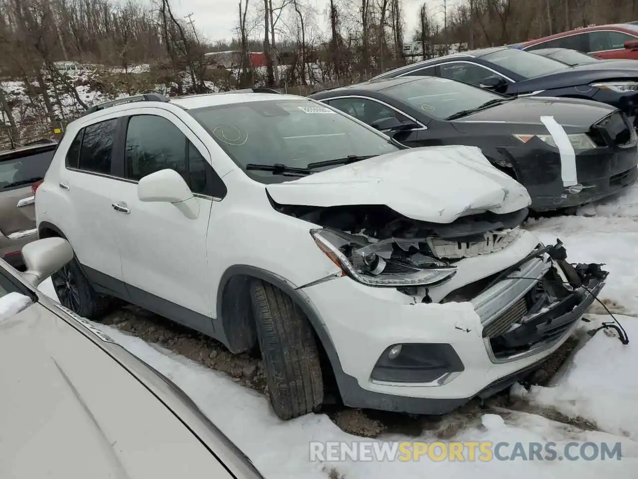 4 Photograph of a damaged car 3GNCJRSB6LL179334 CHEVROLET TRAX 2020