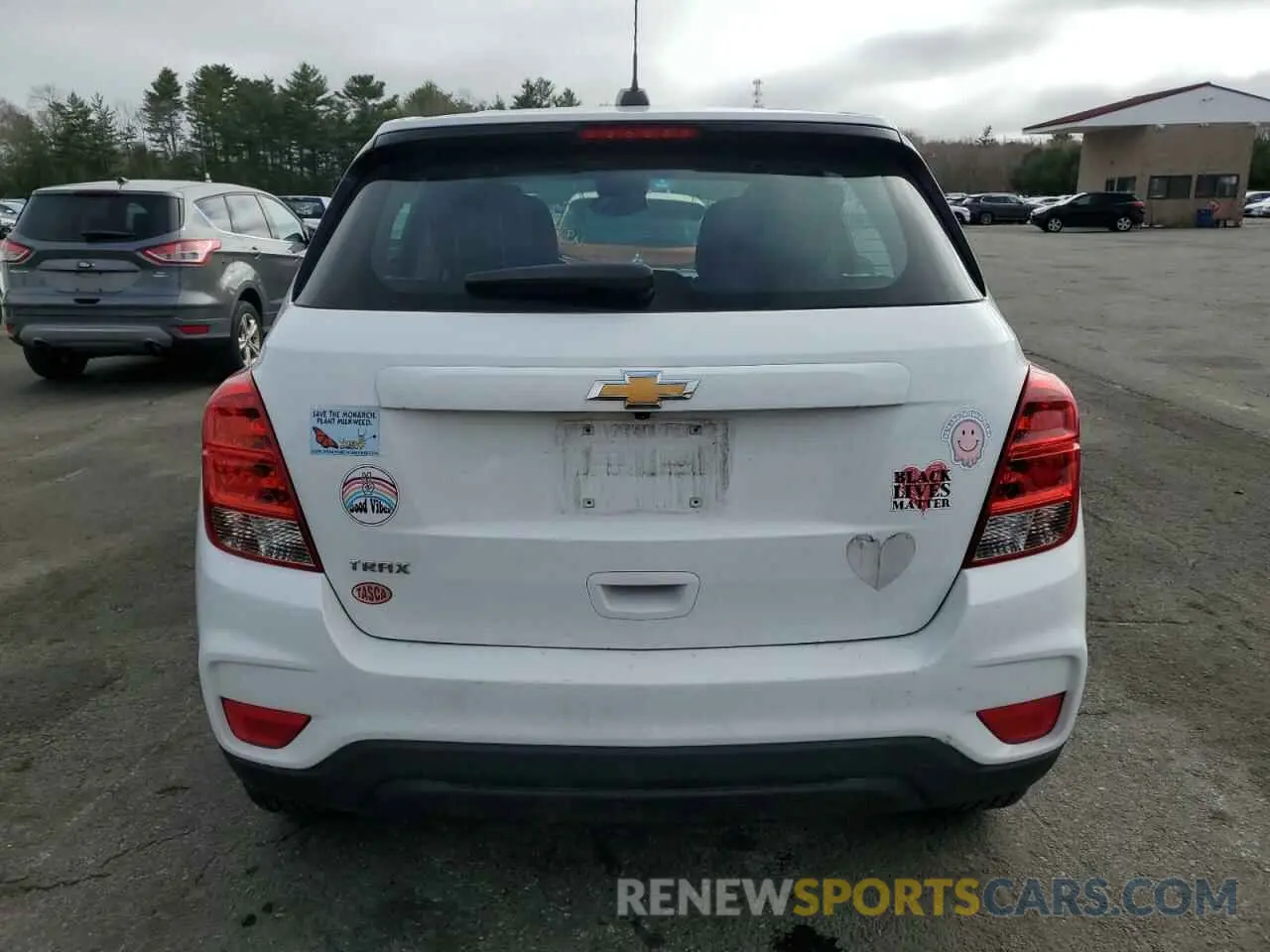 6 Photograph of a damaged car KL7CJKSB0LB044896 CHEVROLET TRAX 2020
