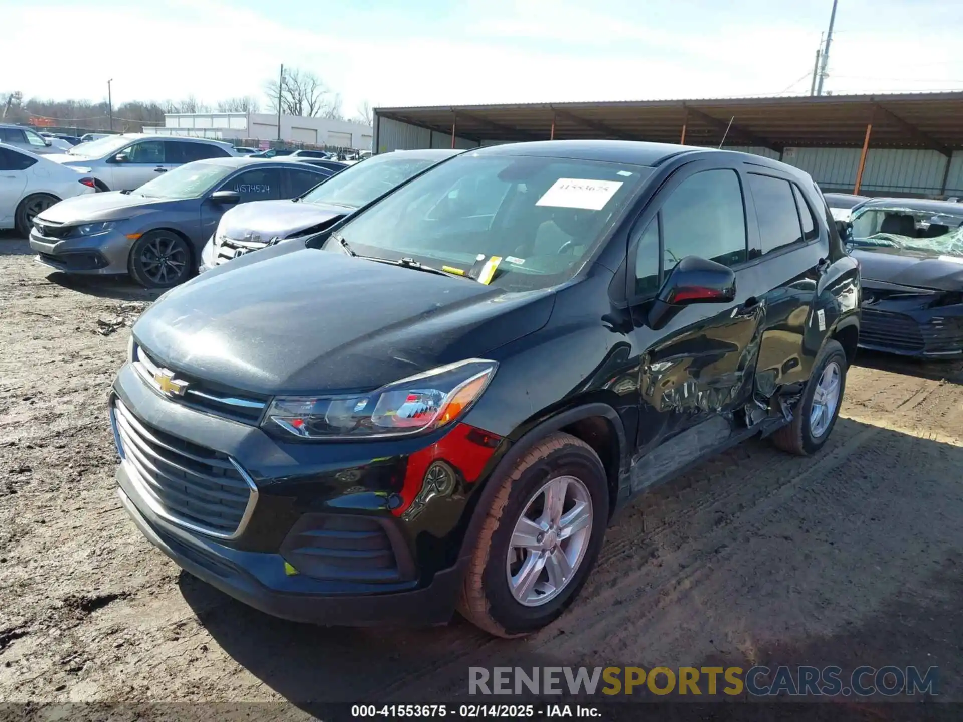 2 Photograph of a damaged car KL7CJKSB1LB032644 CHEVROLET TRAX 2020