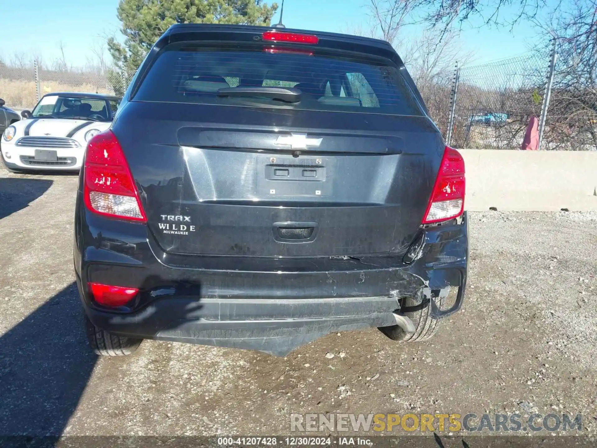 16 Photograph of a damaged car KL7CJKSB1LB336699 CHEVROLET TRAX 2020