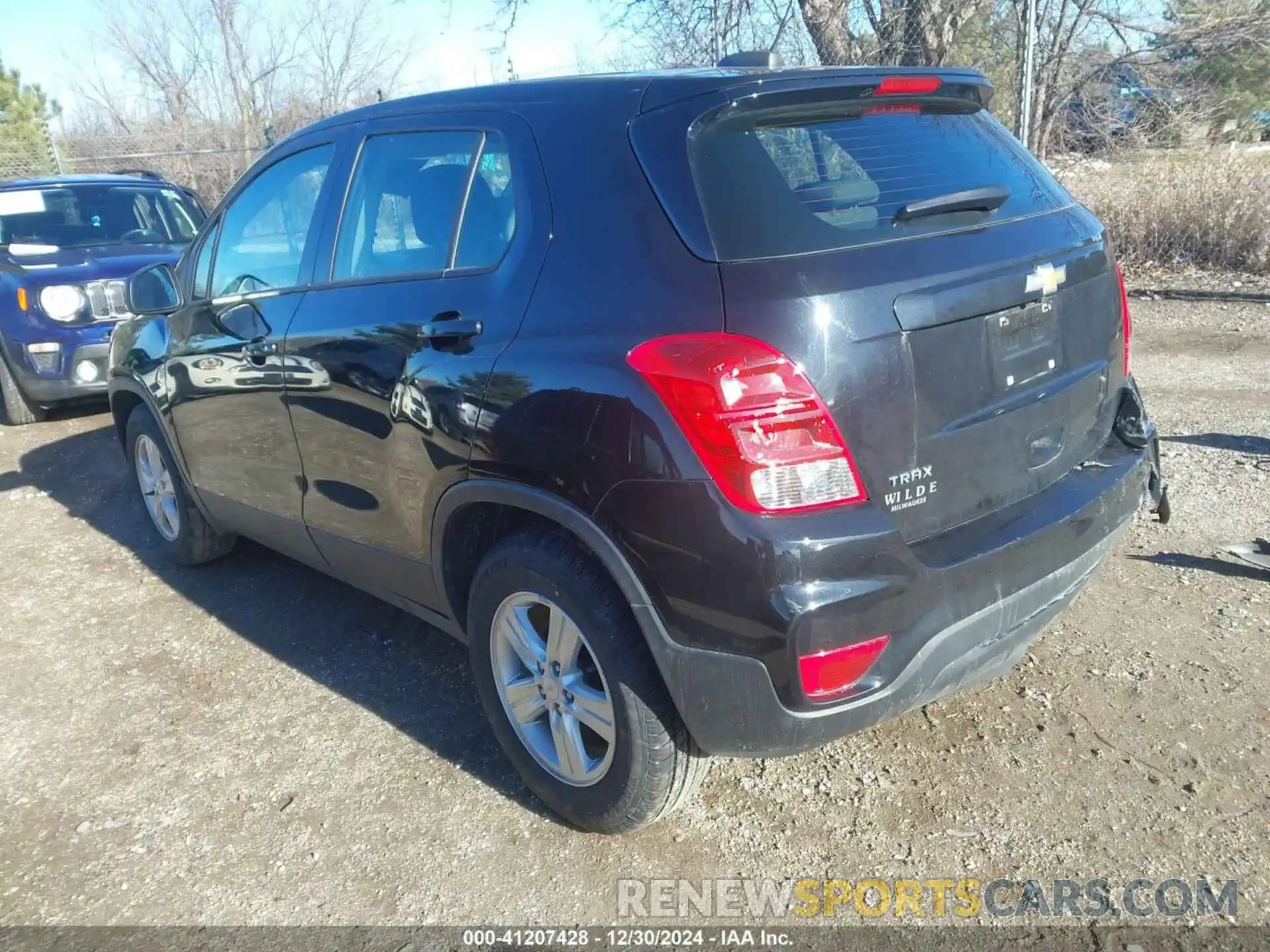 3 Photograph of a damaged car KL7CJKSB1LB336699 CHEVROLET TRAX 2020