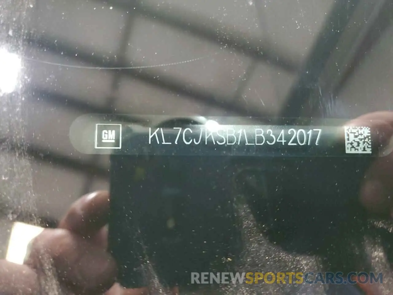 14 Photograph of a damaged car KL7CJKSB1LB342017 CHEVROLET TRAX 2020