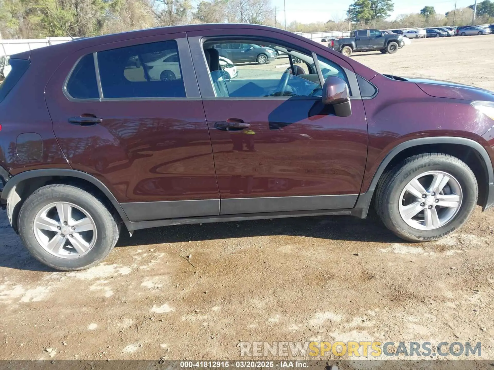 14 Photograph of a damaged car KL7CJKSB1LB346150 CHEVROLET TRAX 2020