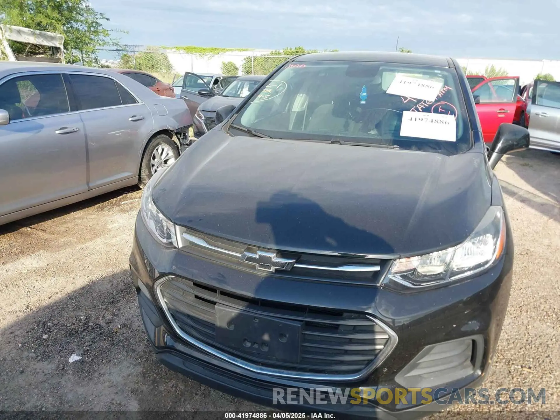 6 Photograph of a damaged car KL7CJKSB2LB065409 CHEVROLET TRAX 2020