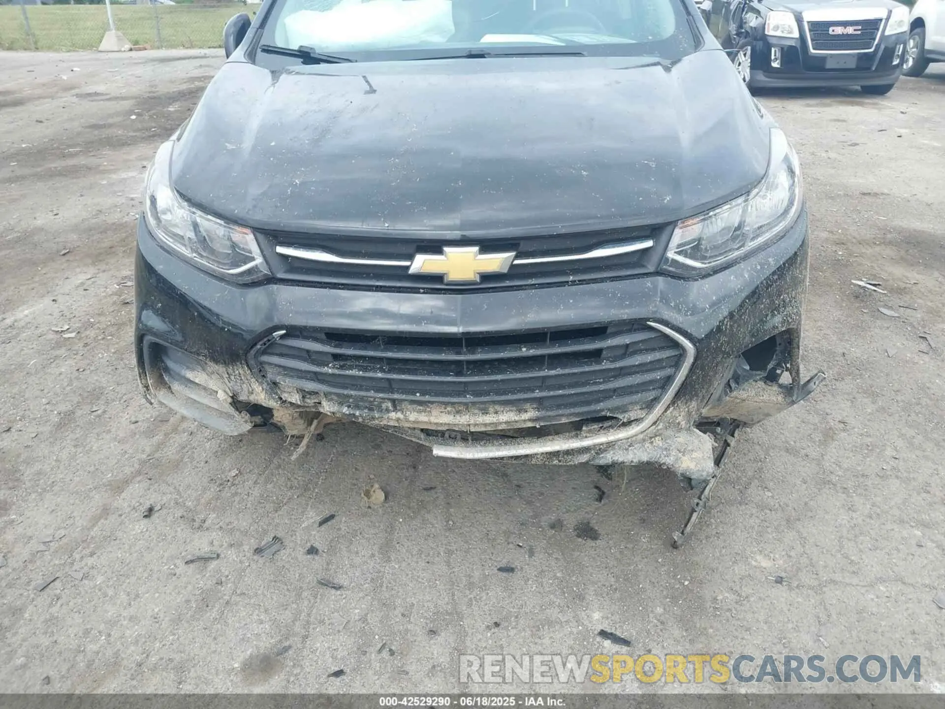 6 Photograph of a damaged car KL7CJKSB2LB086759 CHEVROLET TRAX 2020