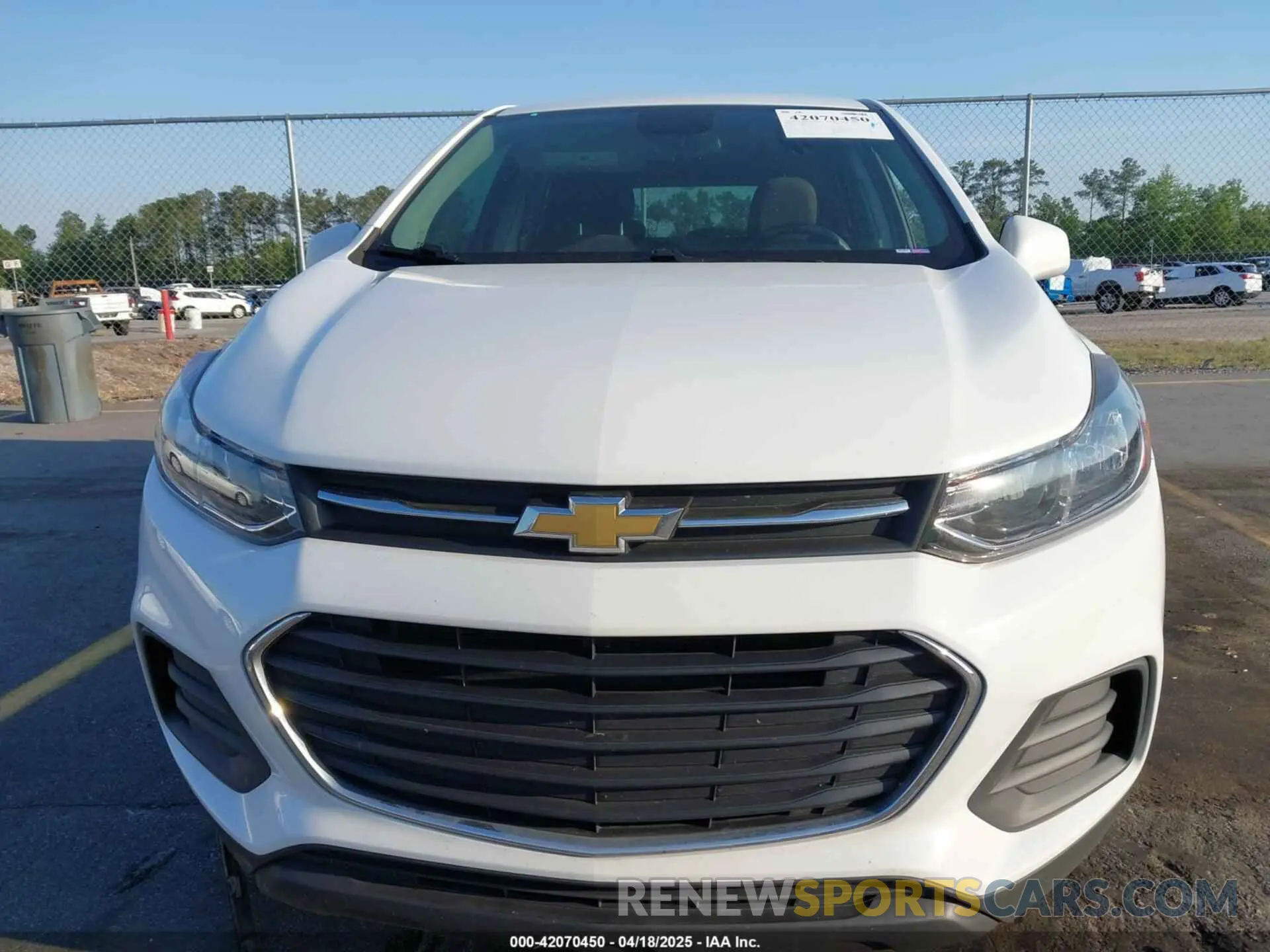 13 Photograph of a damaged car KL7CJKSB2LB316543 CHEVROLET TRAX 2020
