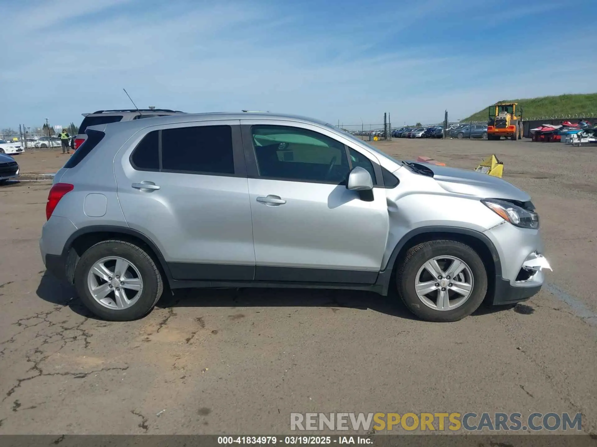 12 Photograph of a damaged car KL7CJKSB3LB022004 CHEVROLET TRAX 2020