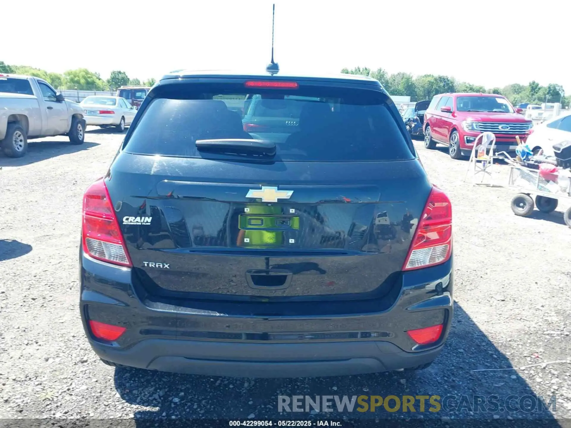 16 Photograph of a damaged car KL7CJKSB3LB026277 CHEVROLET TRAX 2020