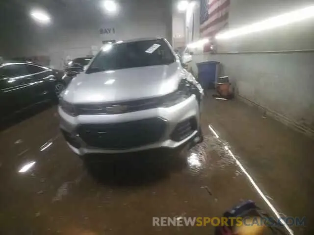 13 Photograph of a damaged car KL7CJKSB3LB029275 CHEVROLET TRAX 2020