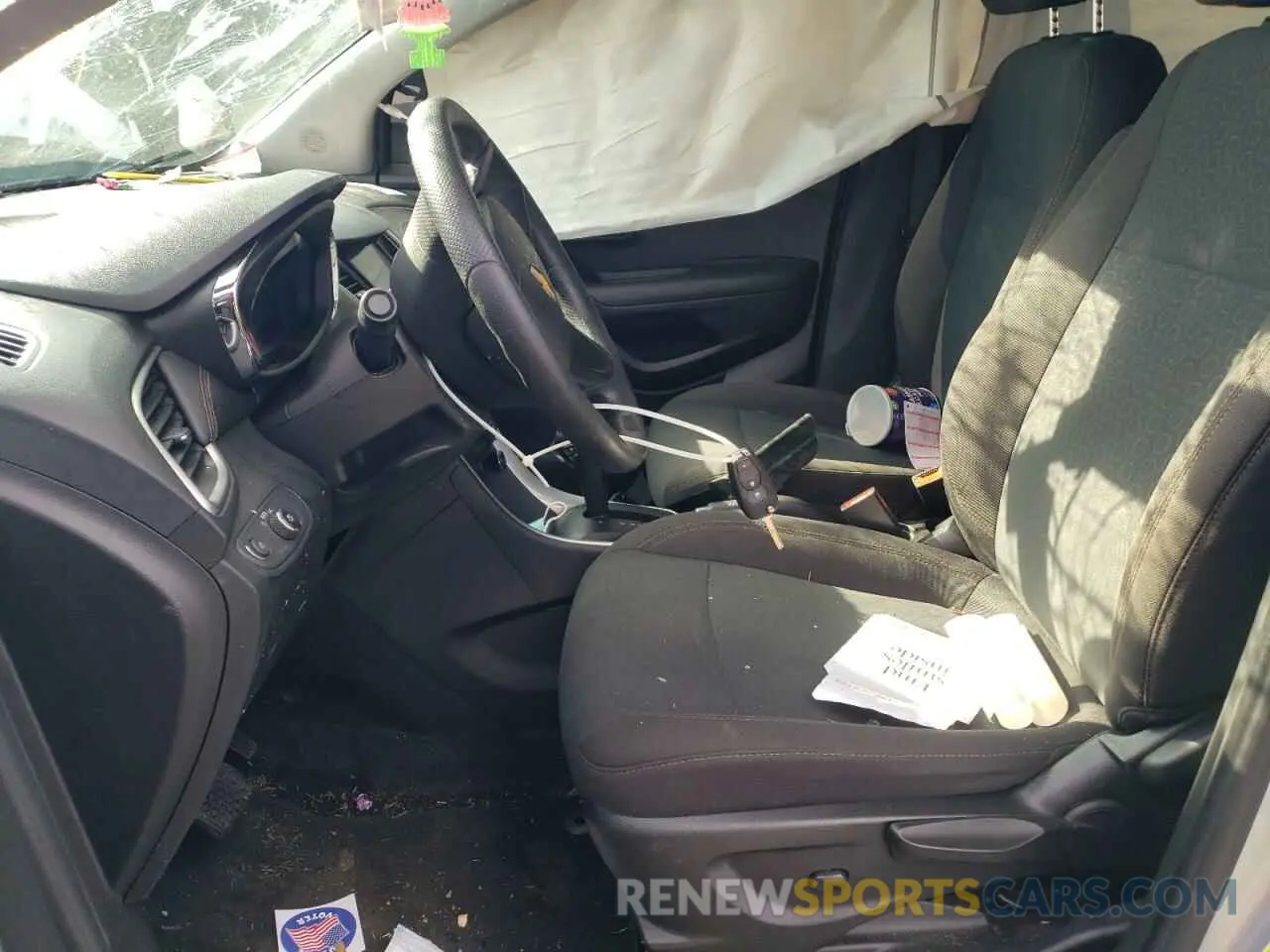 7 Photograph of a damaged car KL7CJKSB3LB039143 CHEVROLET TRAX 2020