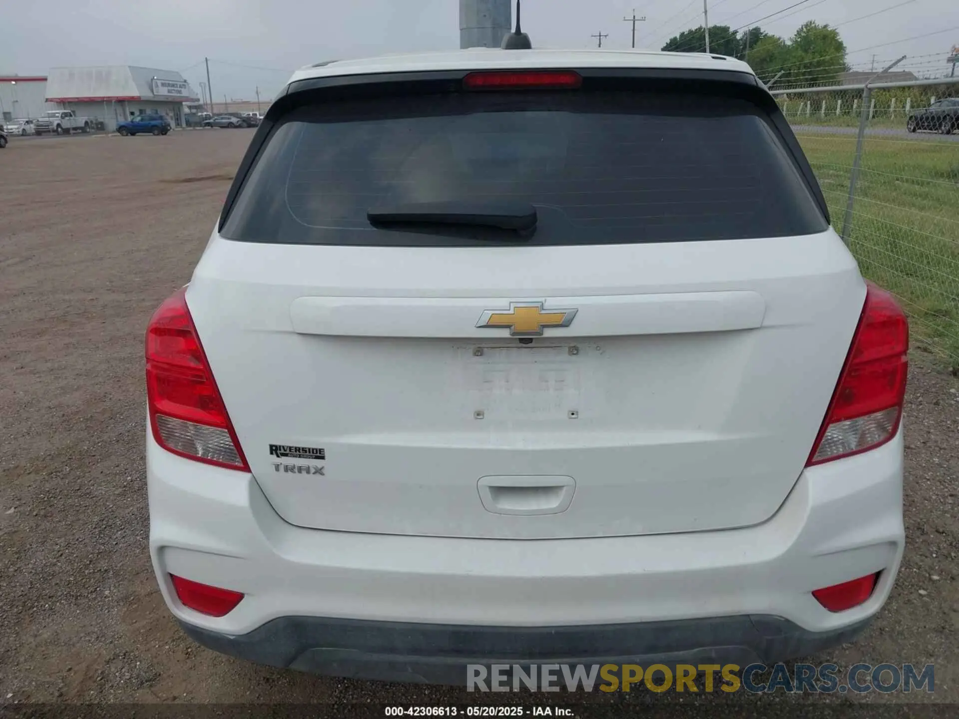 15 Photograph of a damaged car KL7CJKSB3LB059411 CHEVROLET TRAX 2020