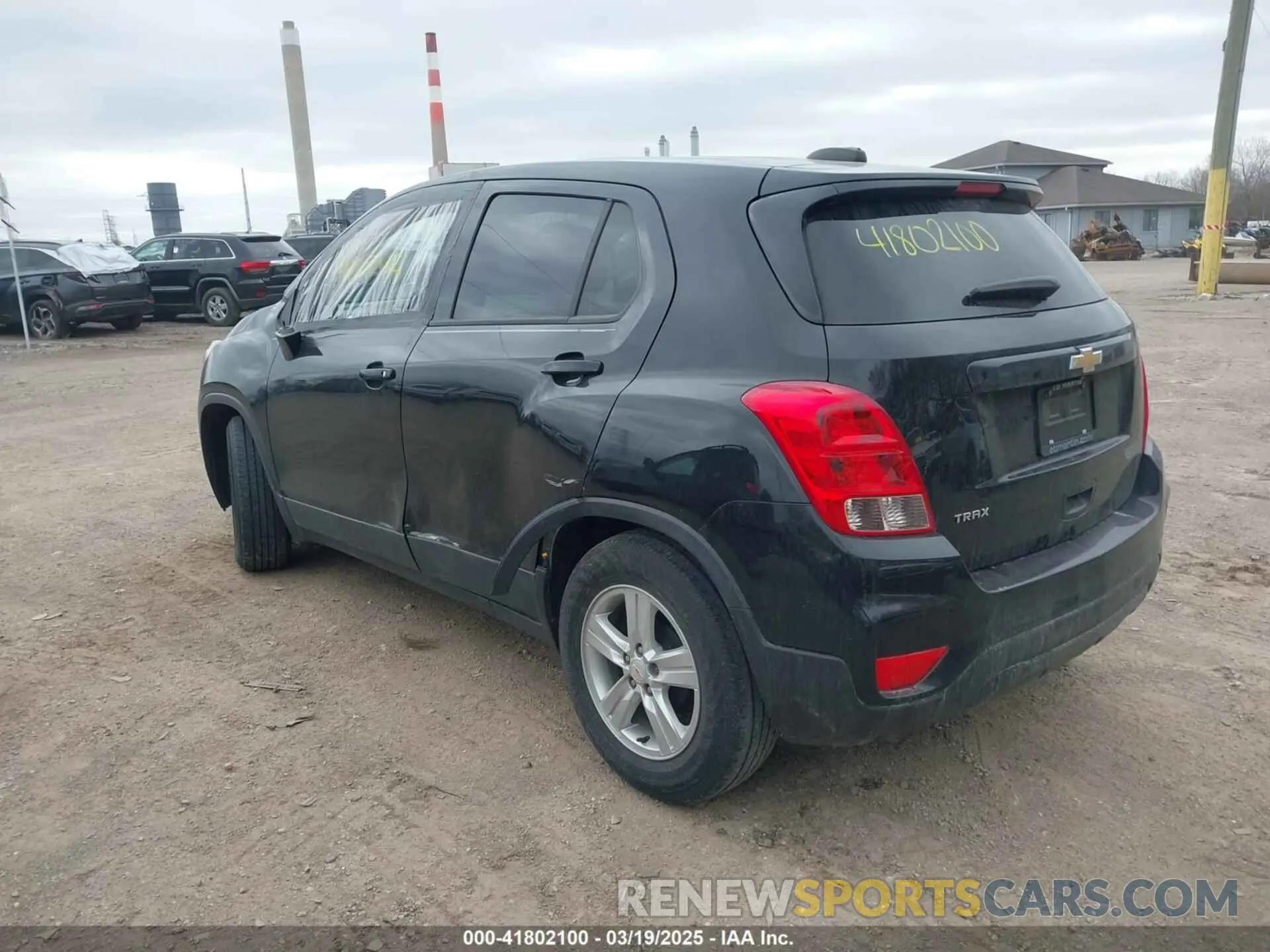 3 Photograph of a damaged car KL7CJKSB3LB063247 CHEVROLET TRAX 2020