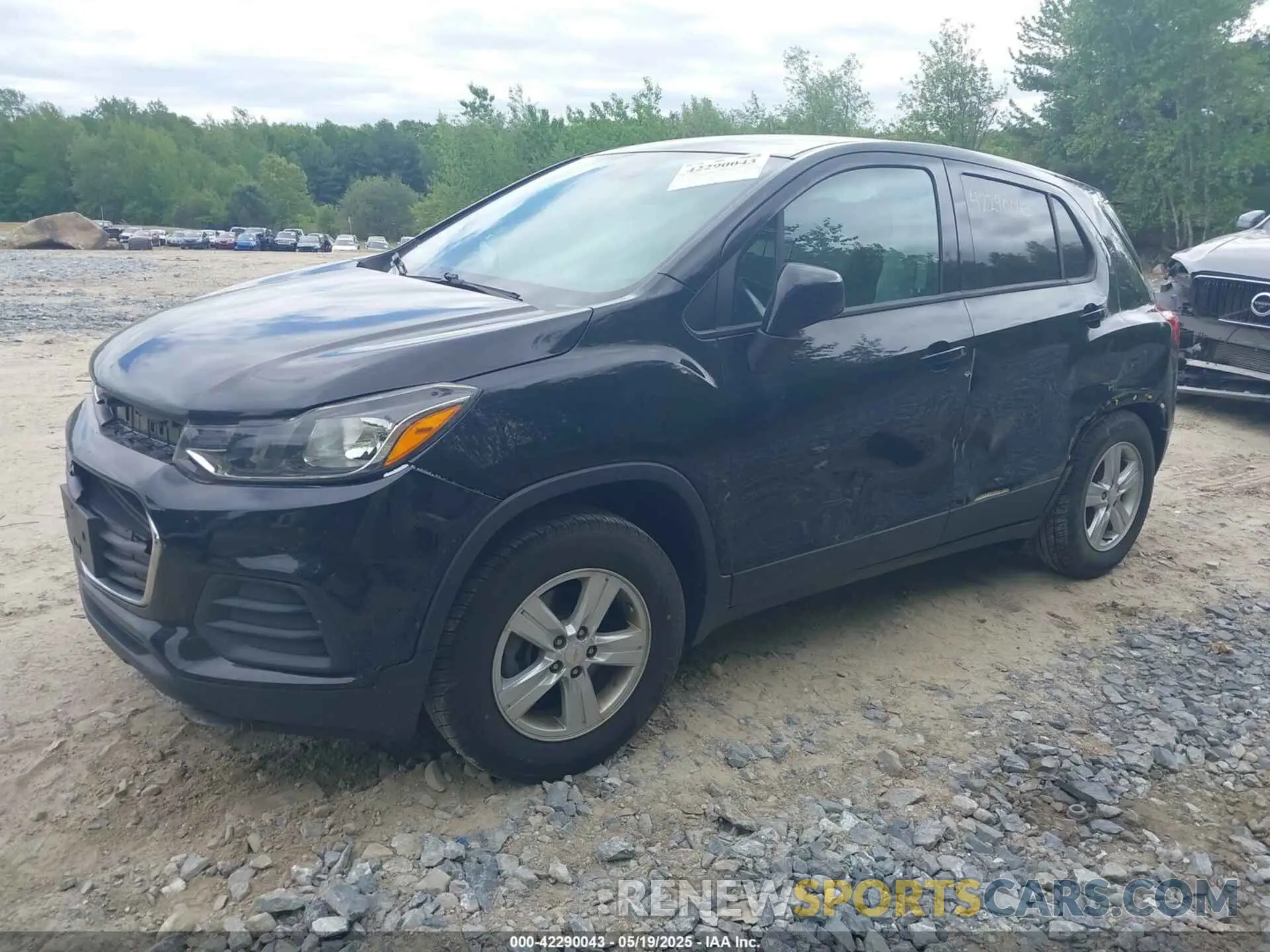 2 Photograph of a damaged car KL7CJKSB3LB324568 CHEVROLET TRAX 2020