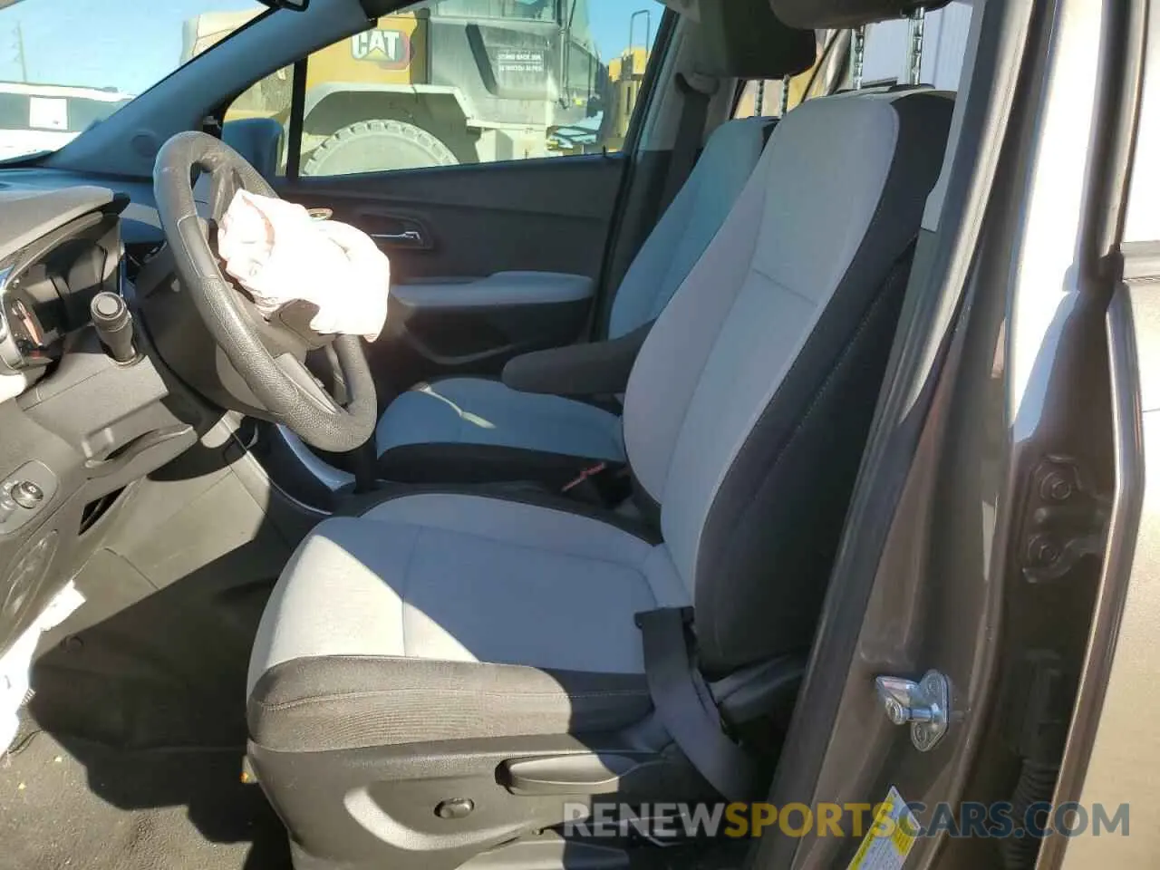 7 Photograph of a damaged car KL7CJKSB3LB347638 CHEVROLET TRAX 2020
