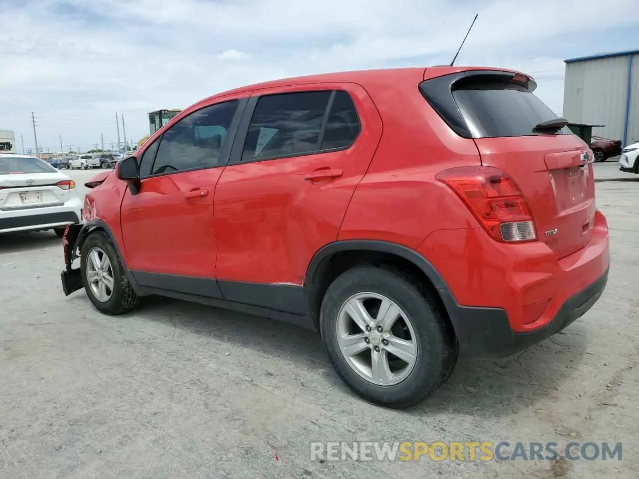 2 Photograph of a damaged car KL7CJKSB3LB350166 CHEVROLET TRAX 2020