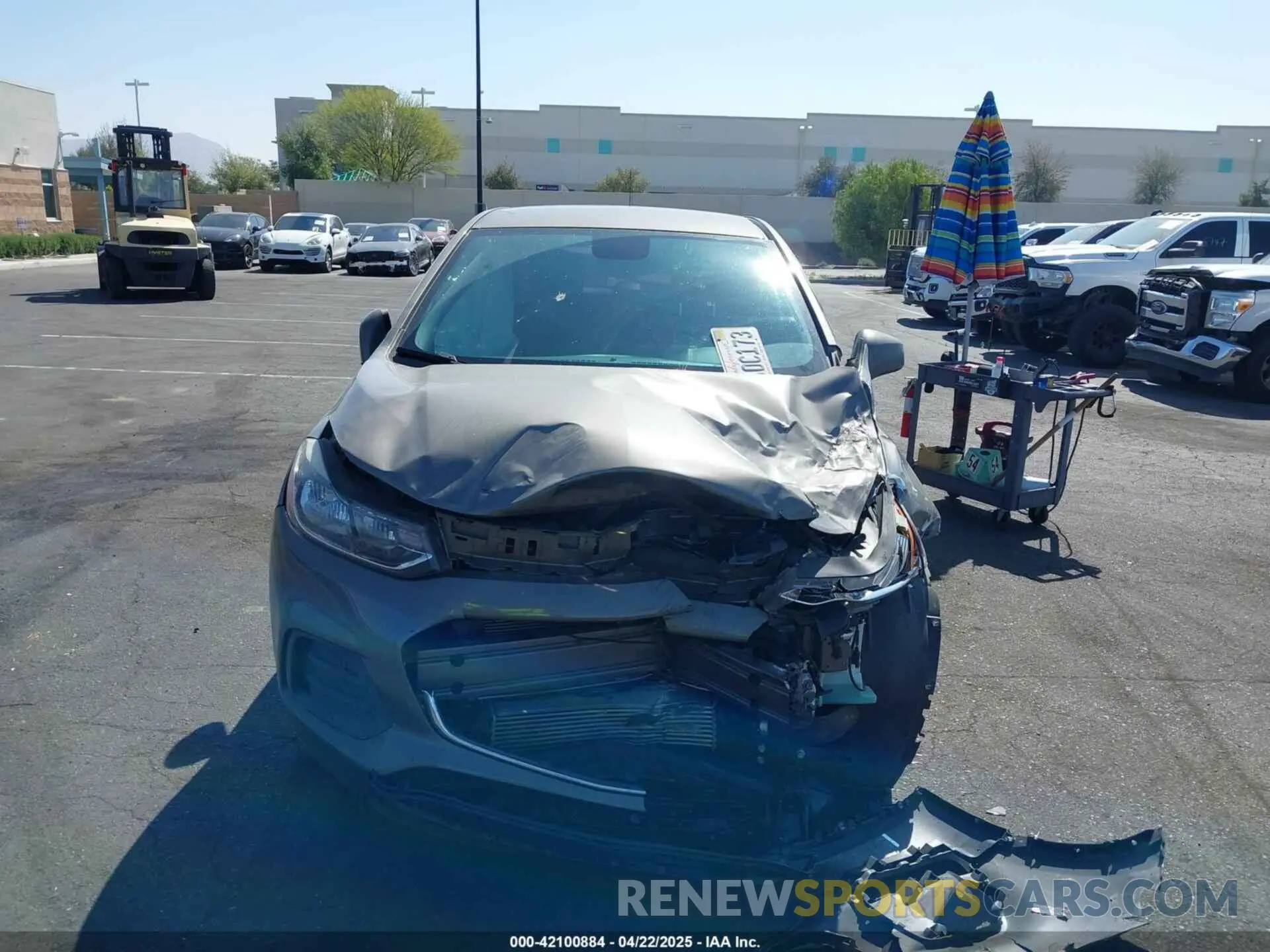 13 Photograph of a damaged car KL7CJKSB3LB353522 CHEVROLET TRAX 2020
