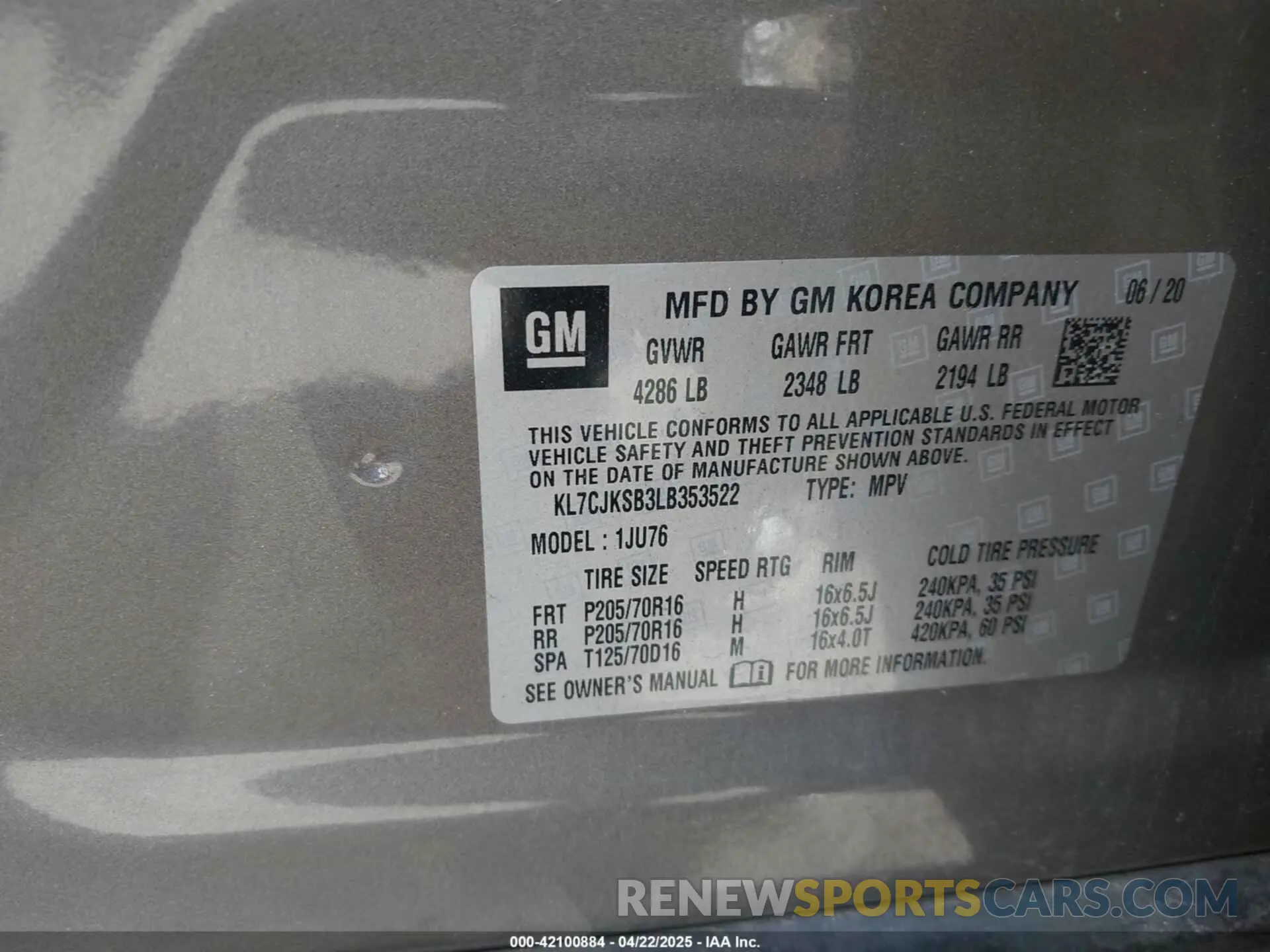 9 Photograph of a damaged car KL7CJKSB3LB353522 CHEVROLET TRAX 2020