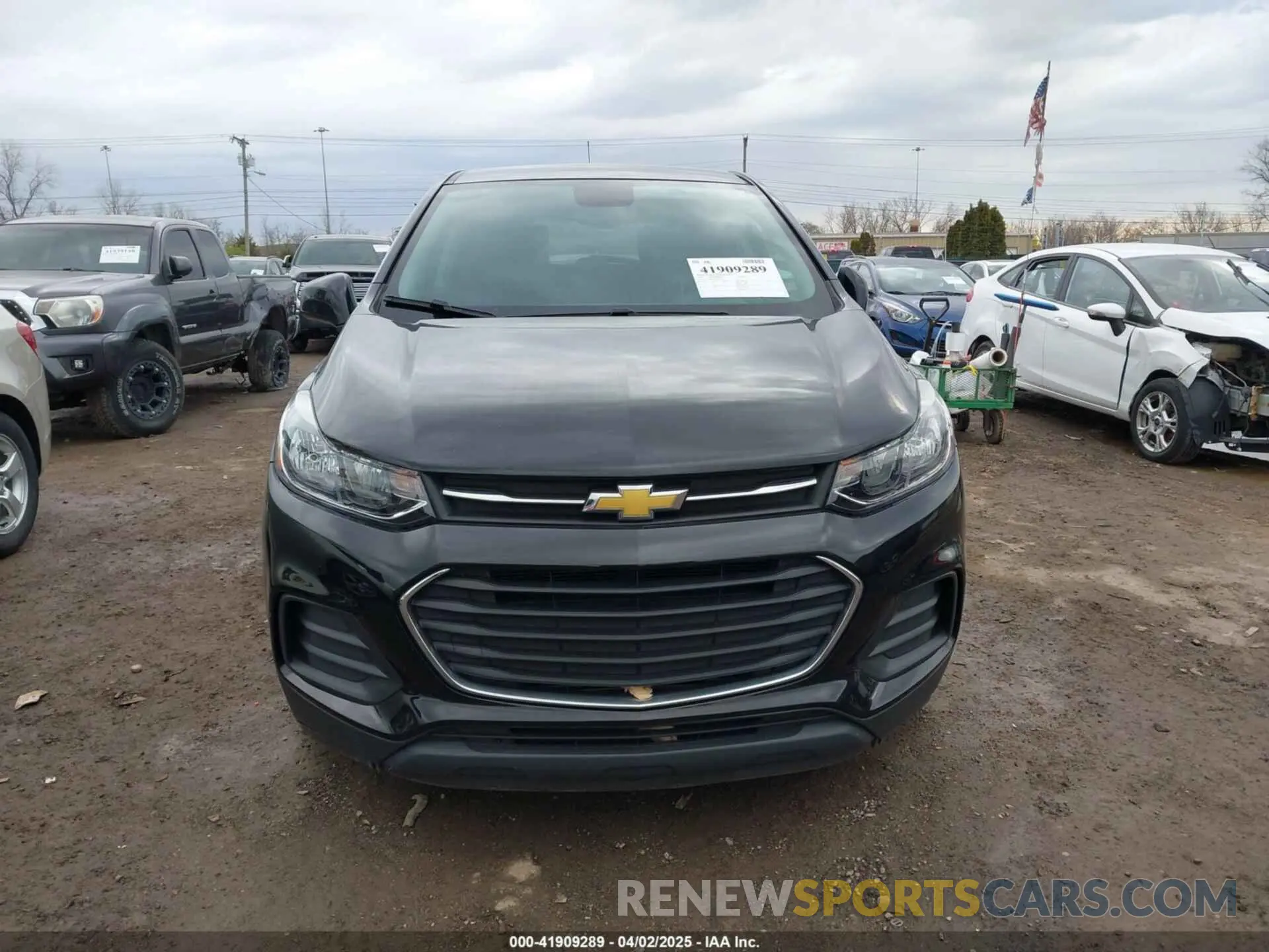 12 Photograph of a damaged car KL7CJKSB4LB074838 CHEVROLET TRAX 2020