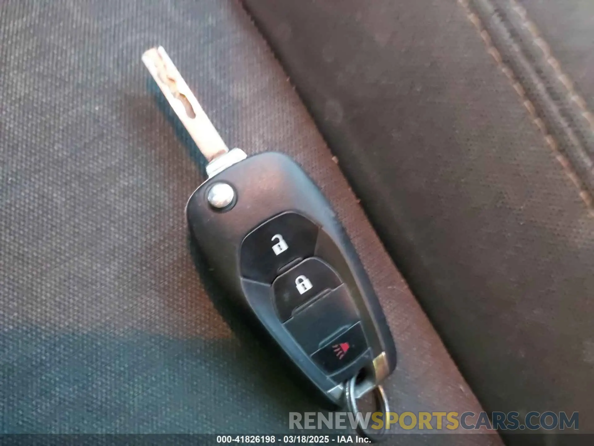 11 Photograph of a damaged car KL7CJKSB5LB021260 CHEVROLET TRAX 2020
