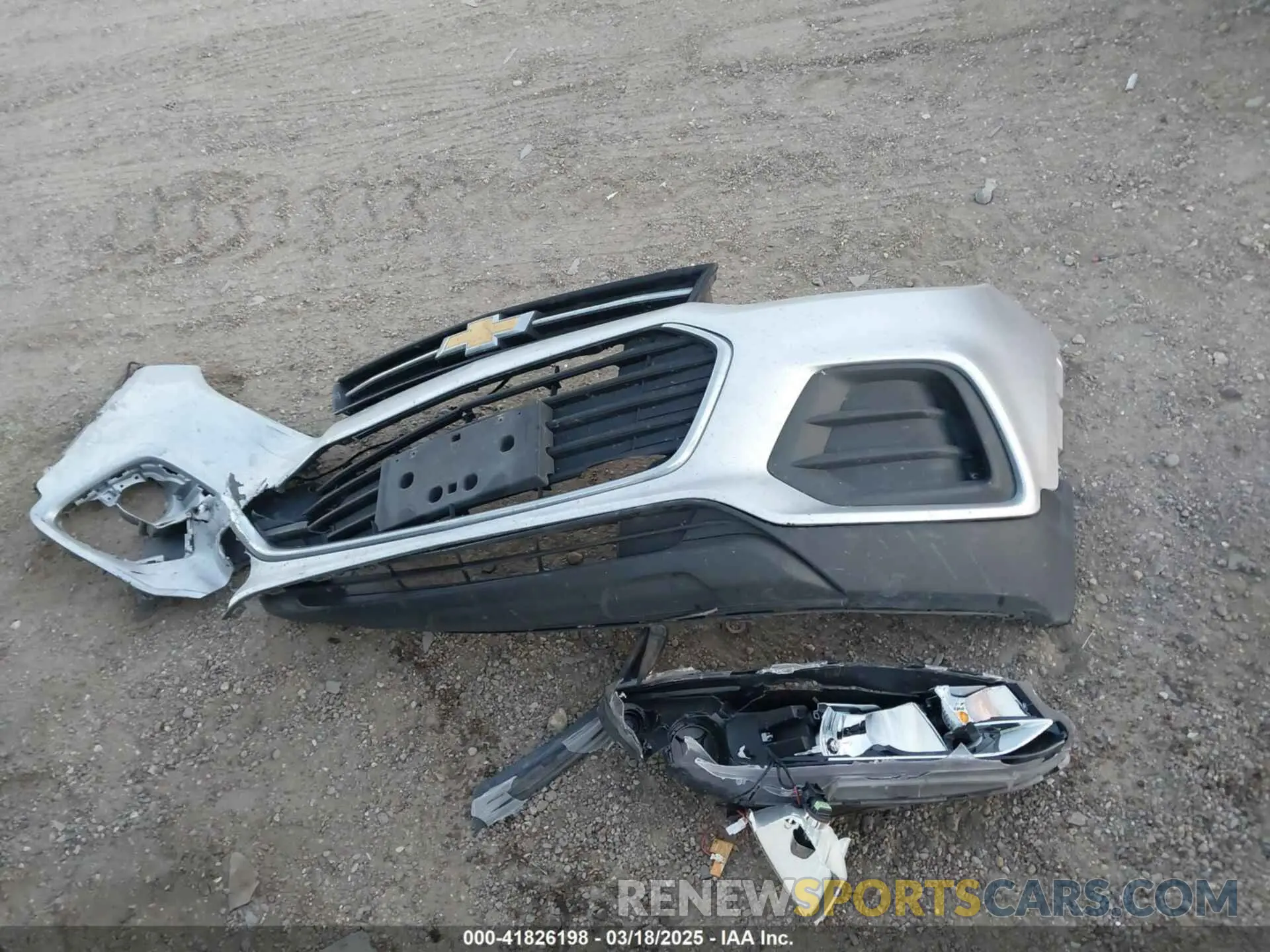 12 Photograph of a damaged car KL7CJKSB5LB021260 CHEVROLET TRAX 2020