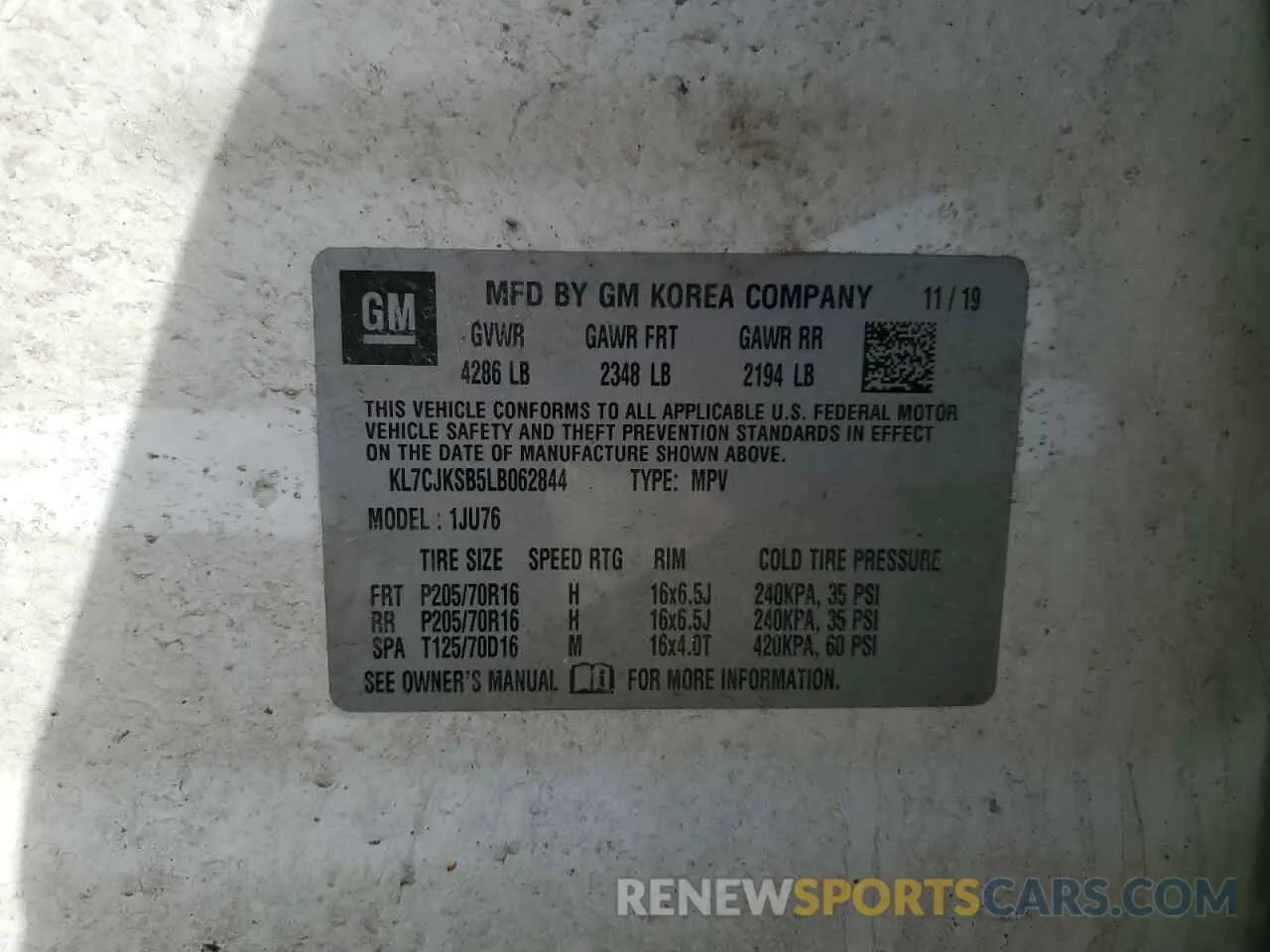 14 Photograph of a damaged car KL7CJKSB5LB062844 CHEVROLET TRAX 2020