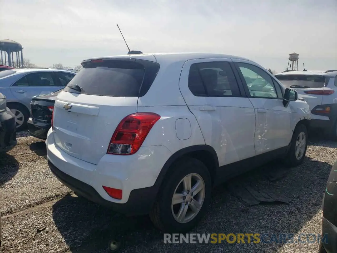 3 Photograph of a damaged car KL7CJKSB5LB062844 CHEVROLET TRAX 2020
