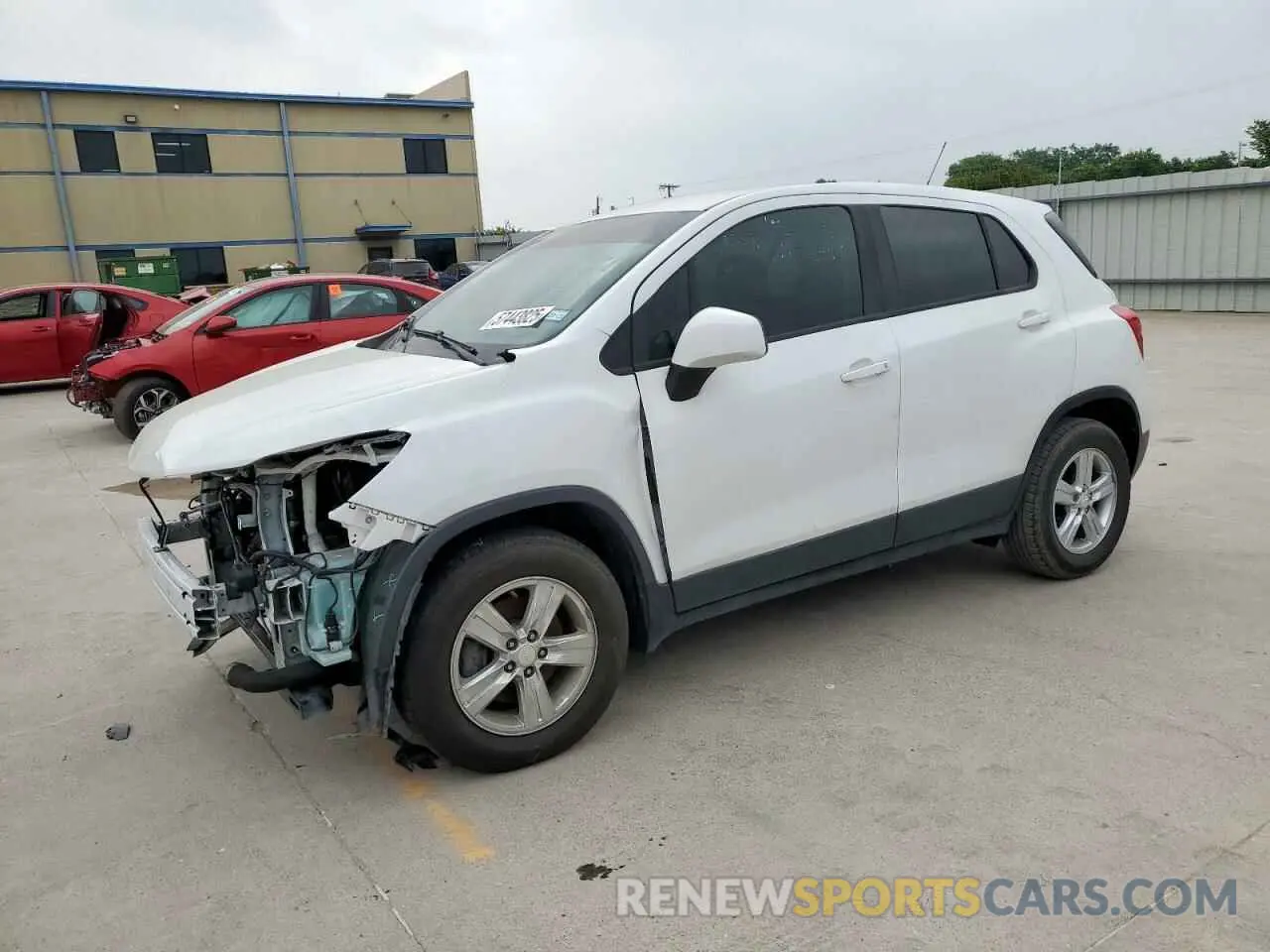 1 Photograph of a damaged car KL7CJKSB5LB074203 CHEVROLET TRAX 2020