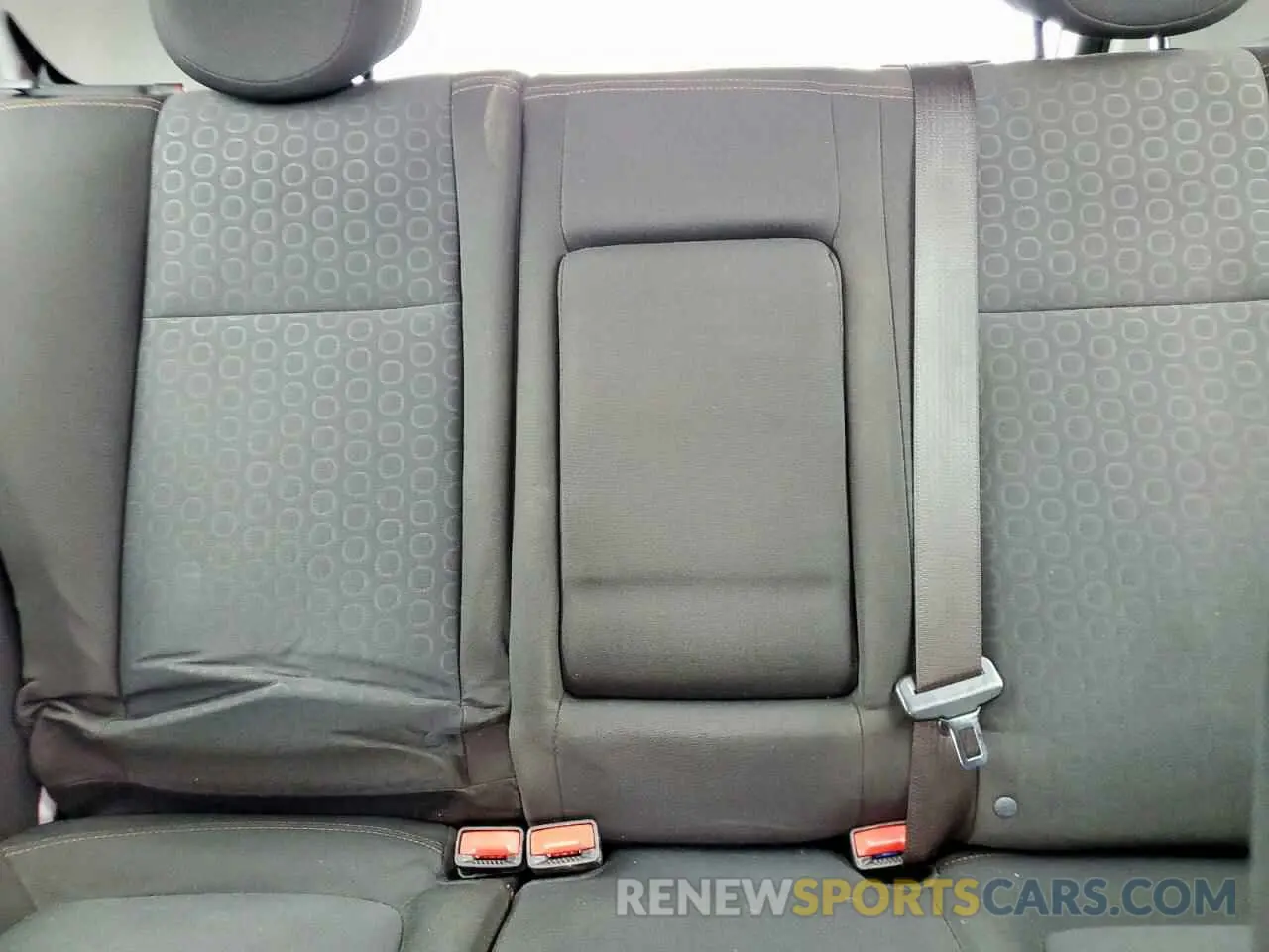 10 Photograph of a damaged car KL7CJKSB5LB074203 CHEVROLET TRAX 2020