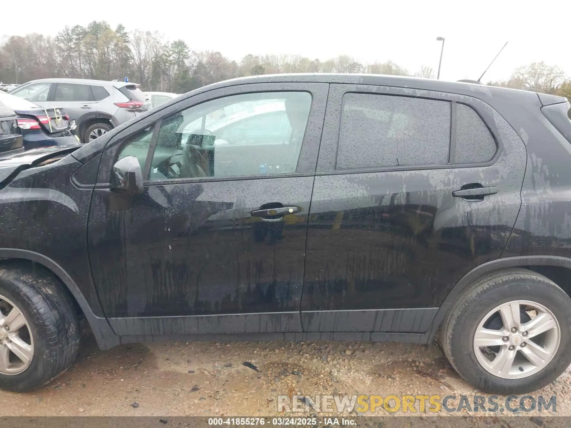14 Photograph of a damaged car KL7CJKSB5LB321008 CHEVROLET TRAX 2020