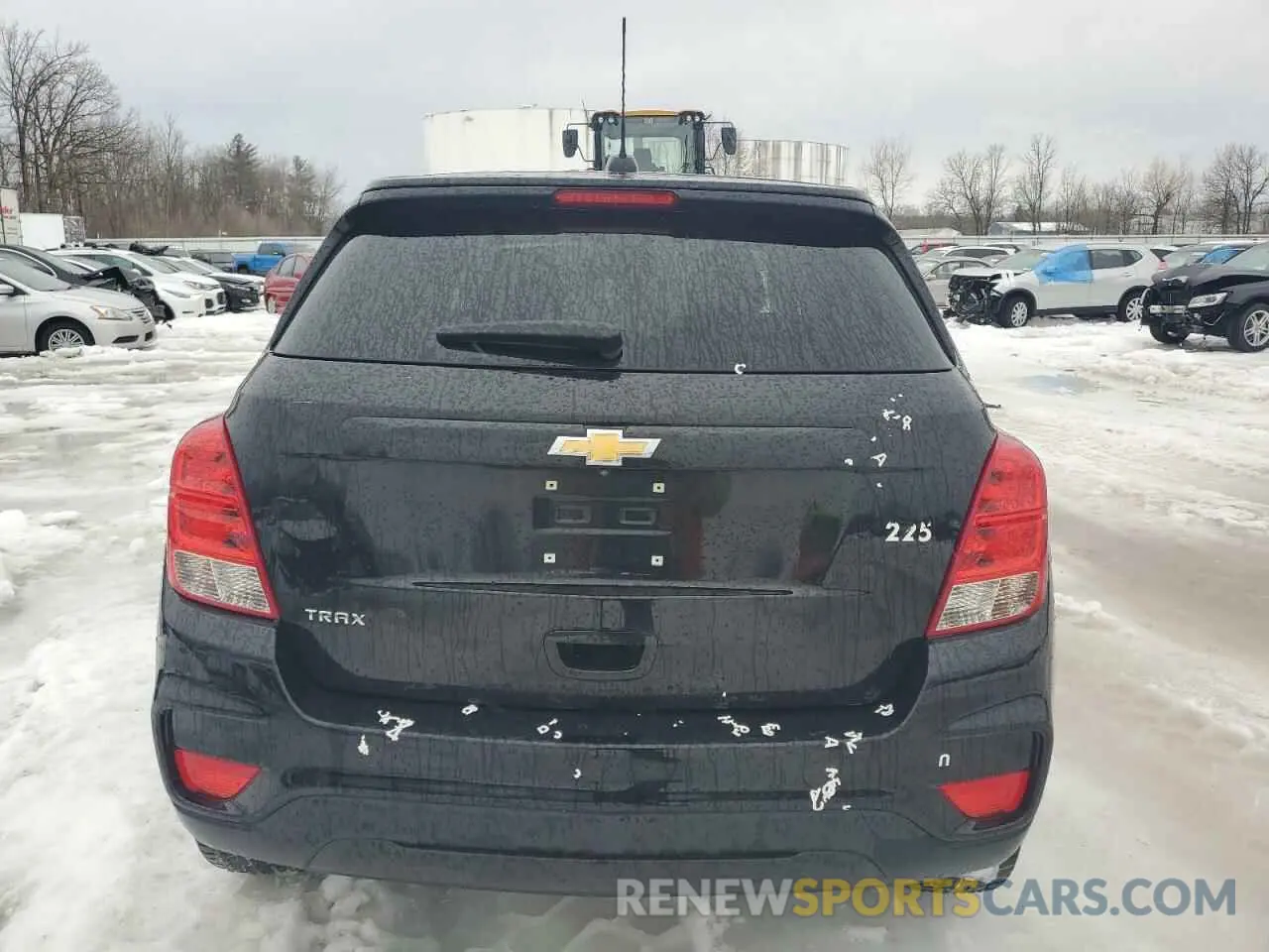 6 Photograph of a damaged car KL7CJKSB5LB321543 CHEVROLET TRAX 2020