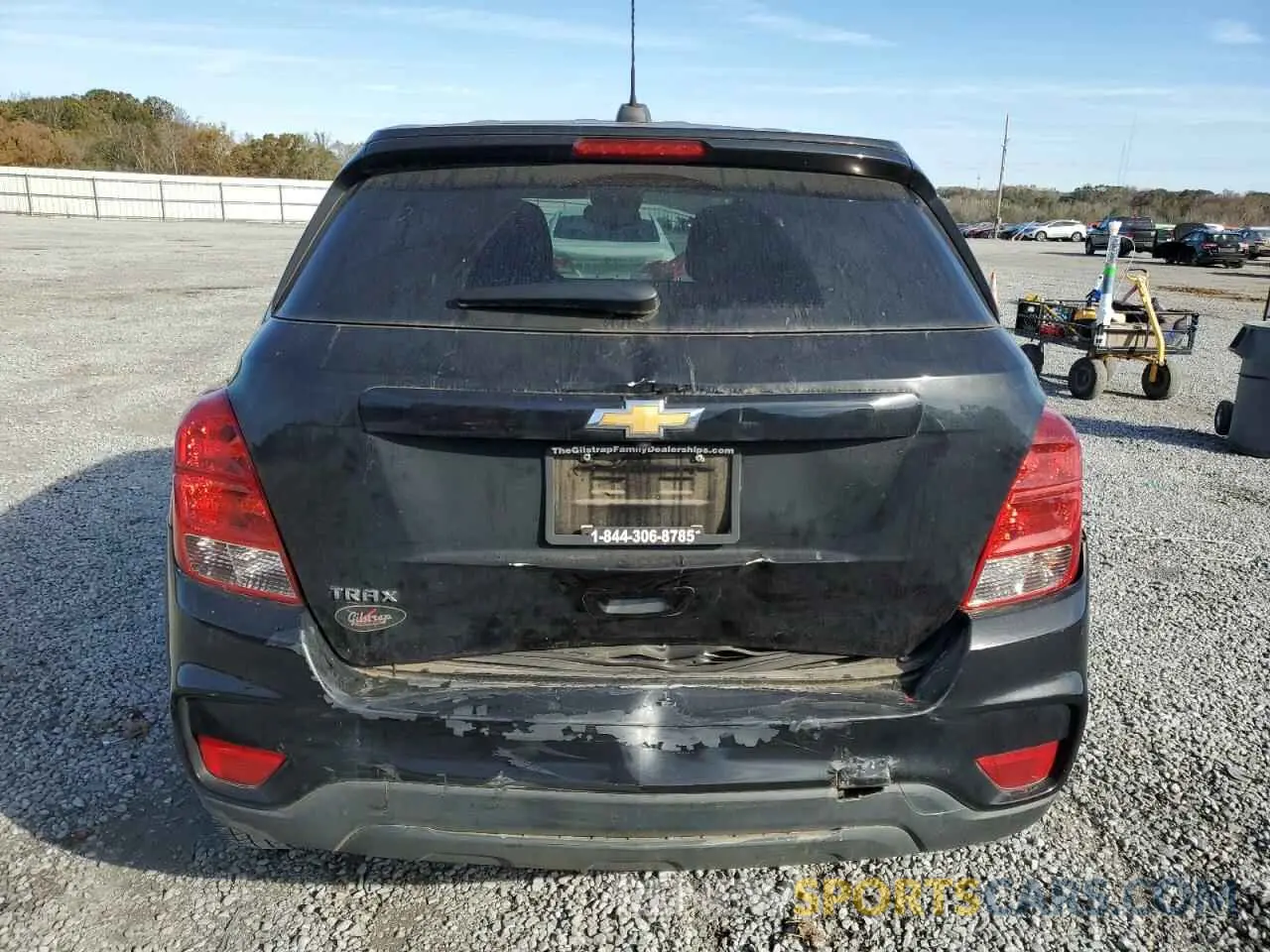 6 Photograph of a damaged car KL7CJKSB6LB035507 CHEVROLET TRAX 2020