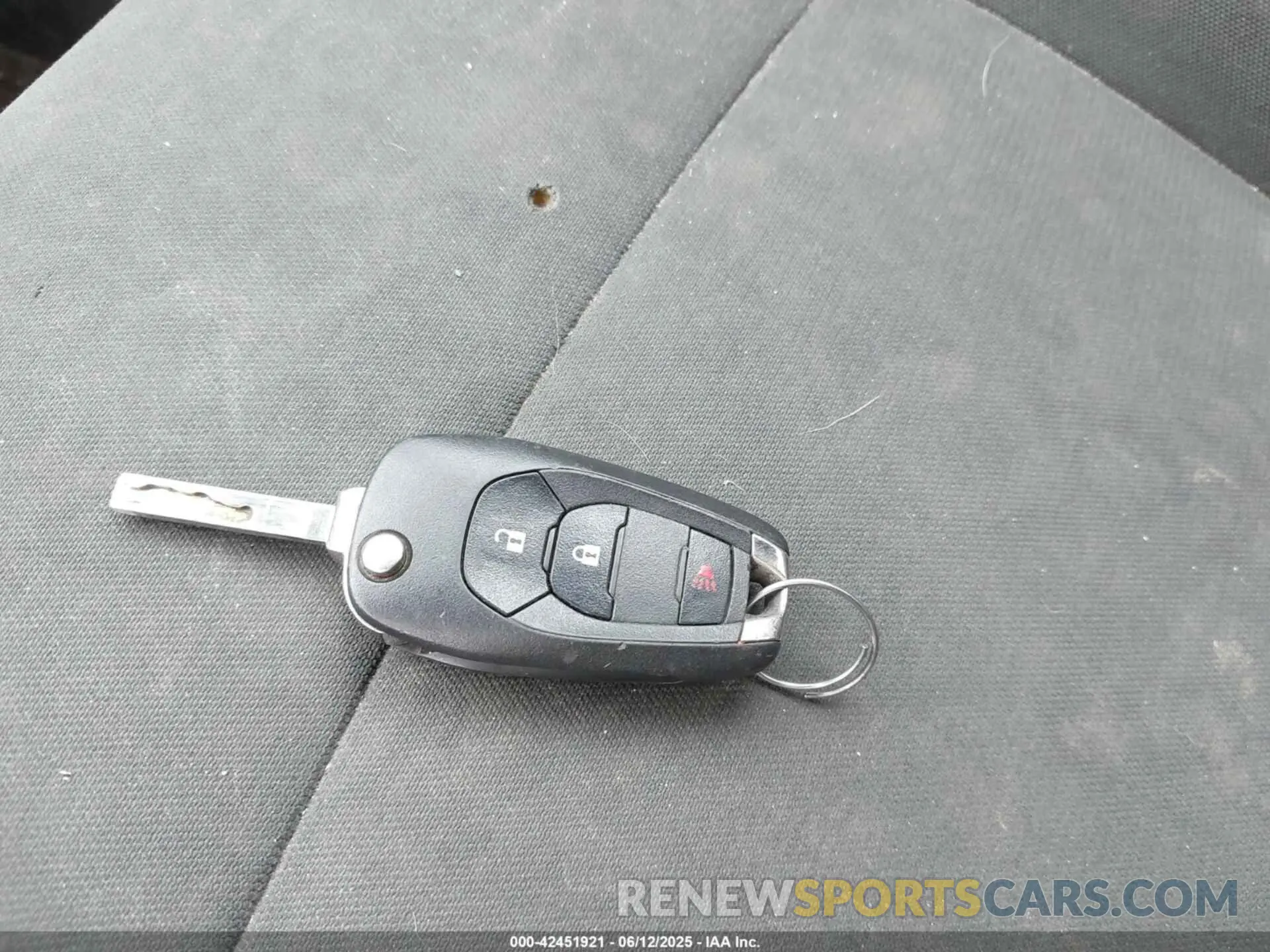 11 Photograph of a damaged car KL7CJKSB6LB086411 CHEVROLET TRAX 2020