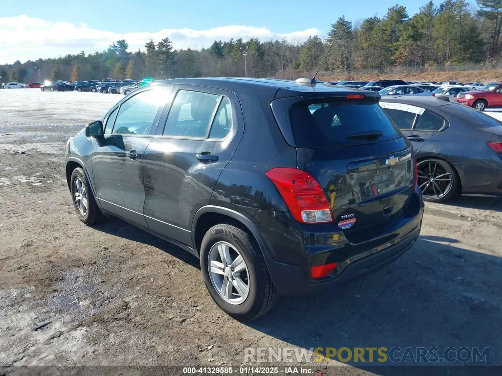 3 Photograph of a damaged car KL7CJKSB6LB090670 CHEVROLET TRAX 2020