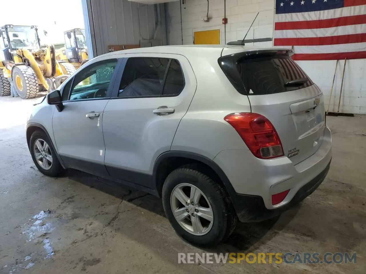 2 Photograph of a damaged car KL7CJKSB6LB317632 CHEVROLET TRAX 2020
