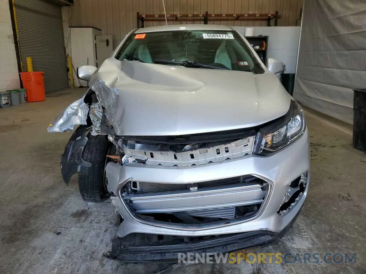 5 Photograph of a damaged car KL7CJKSB6LB317632 CHEVROLET TRAX 2020
