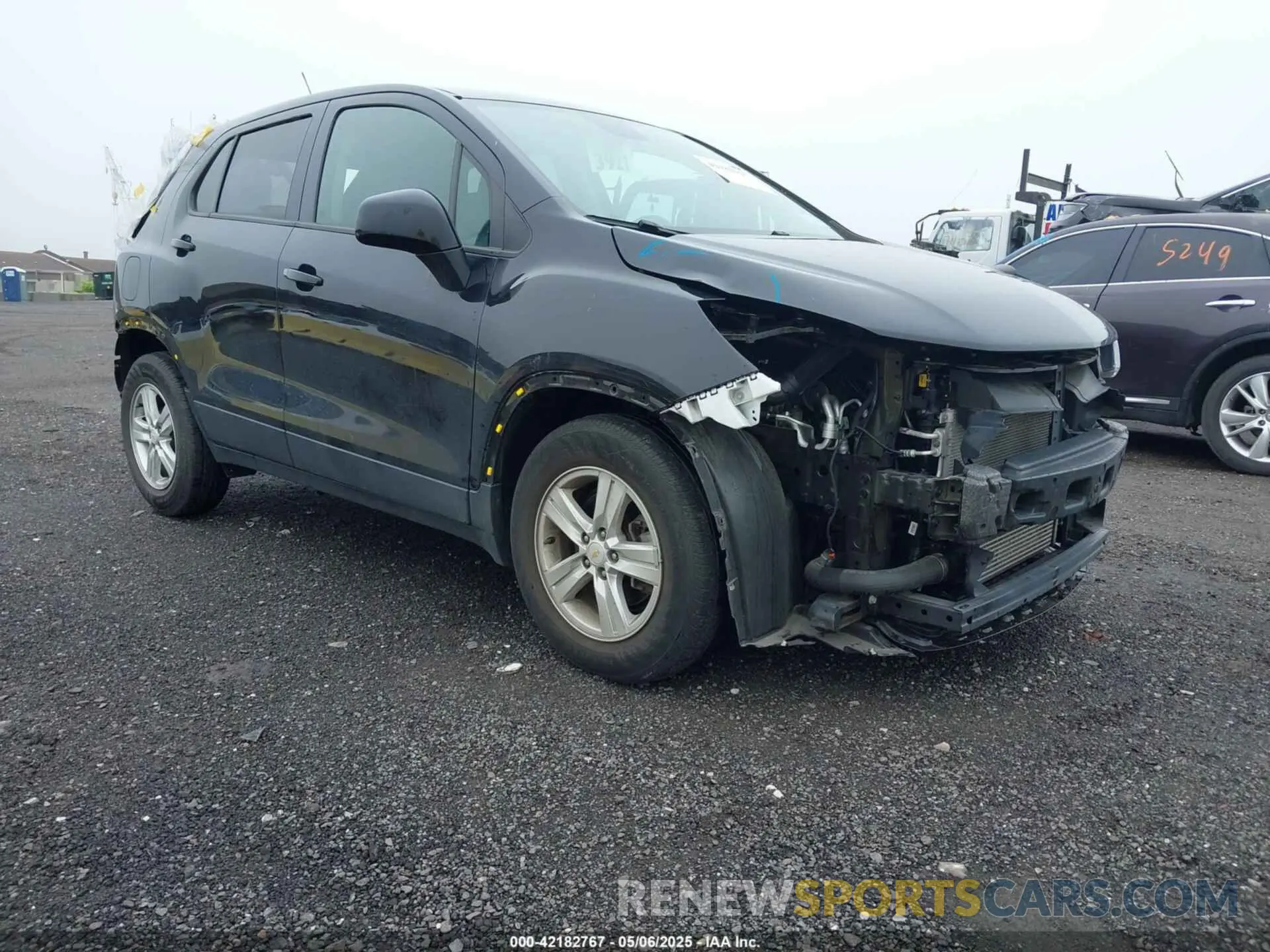 1 Photograph of a damaged car KL7CJKSB6LB324435 CHEVROLET TRAX 2020