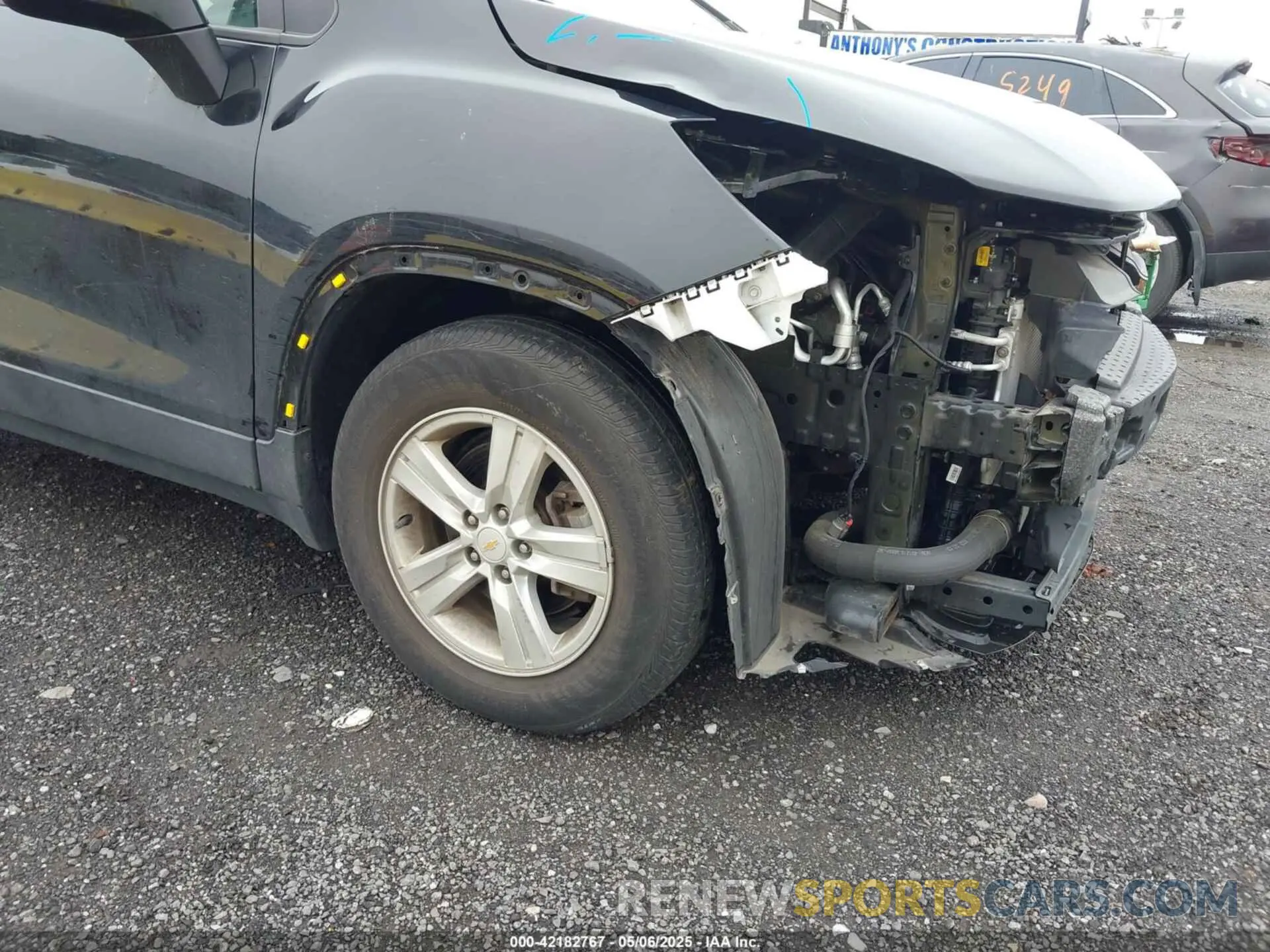19 Photograph of a damaged car KL7CJKSB6LB324435 CHEVROLET TRAX 2020