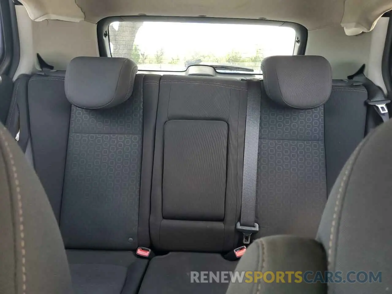 10 Photograph of a damaged car KL7CJKSB6LB331238 CHEVROLET TRAX 2020